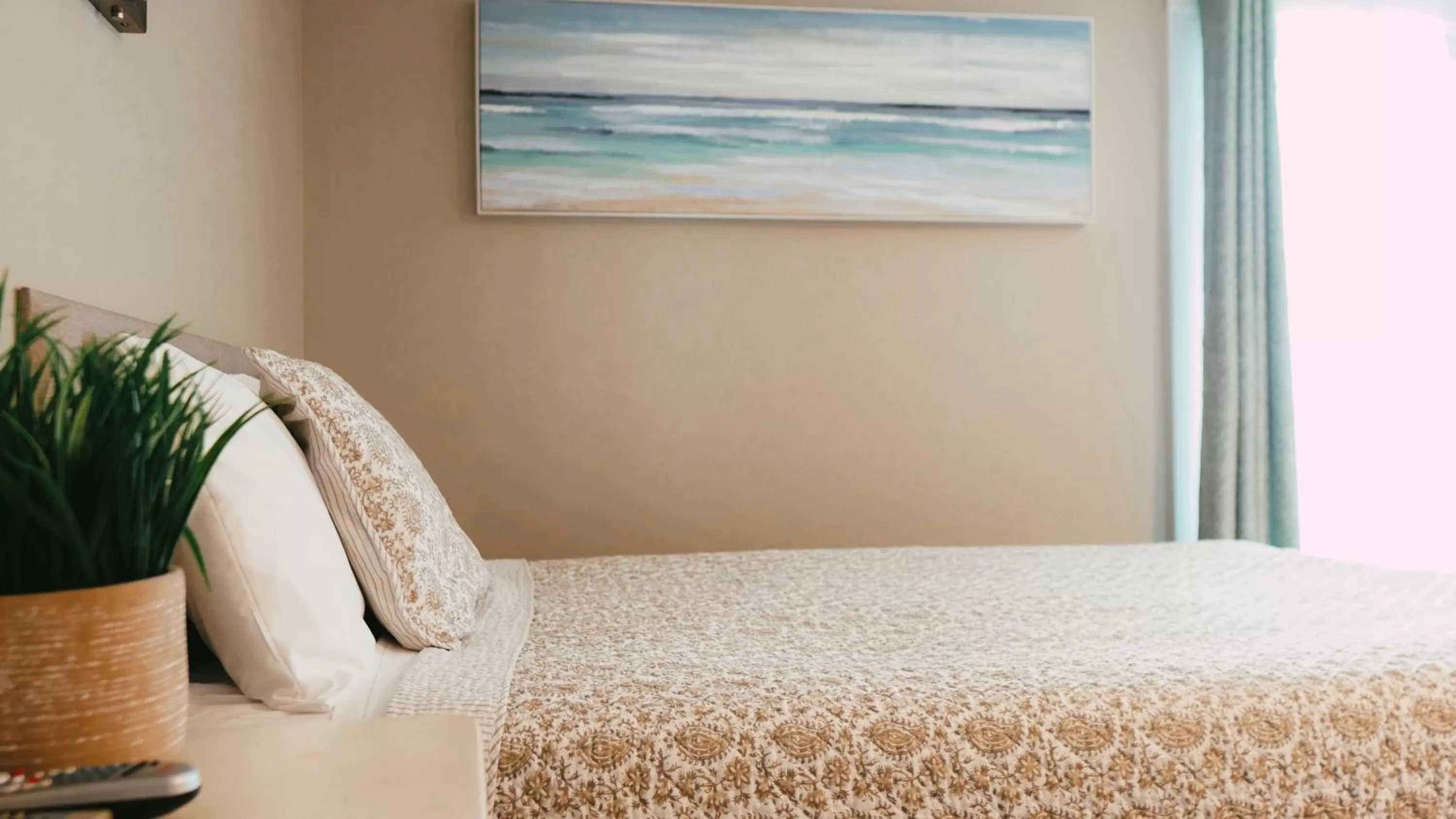 Bed in The Atlantic Motel