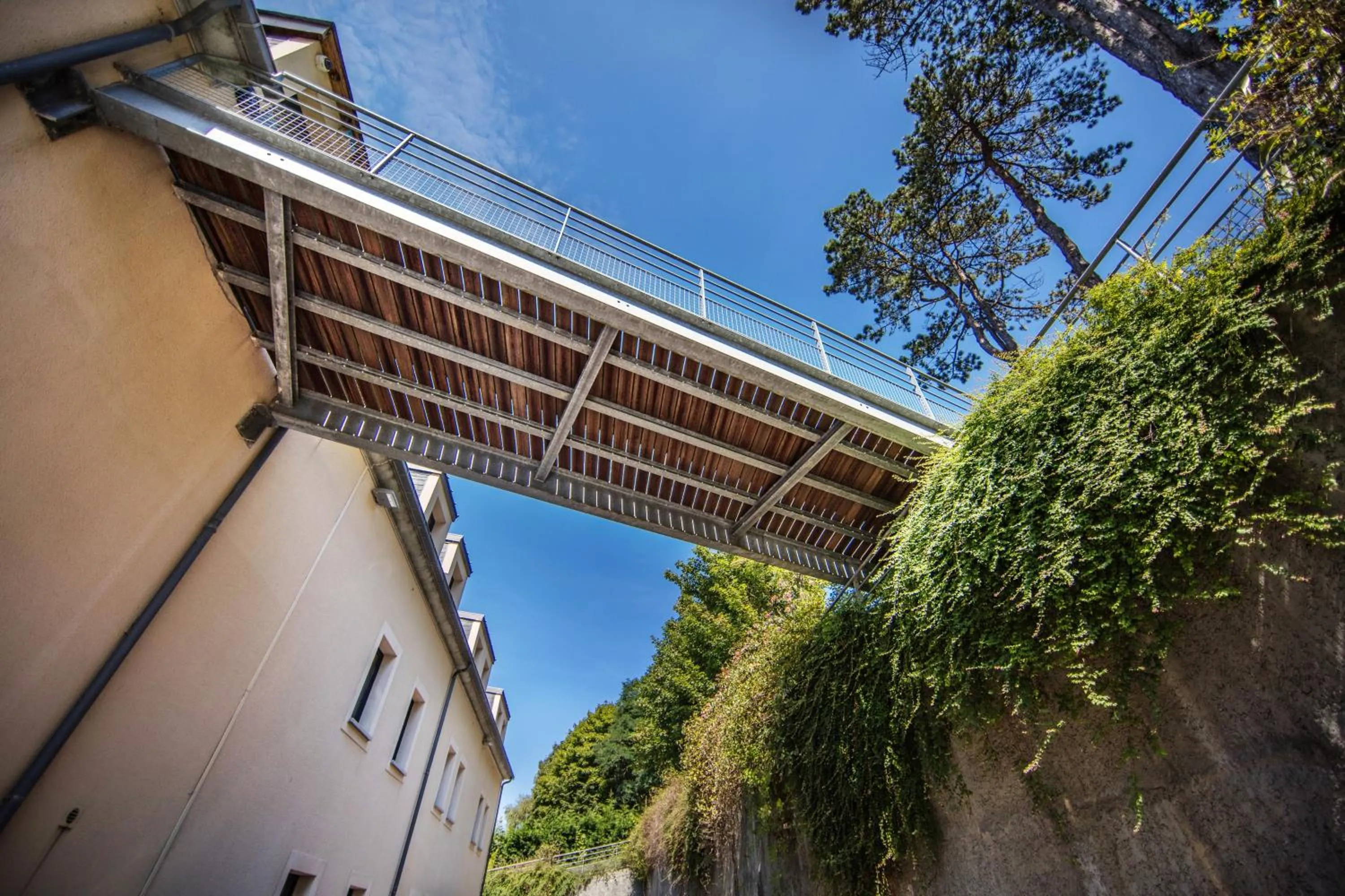 Area and facilities in ibis Bayeux Port En Bessin