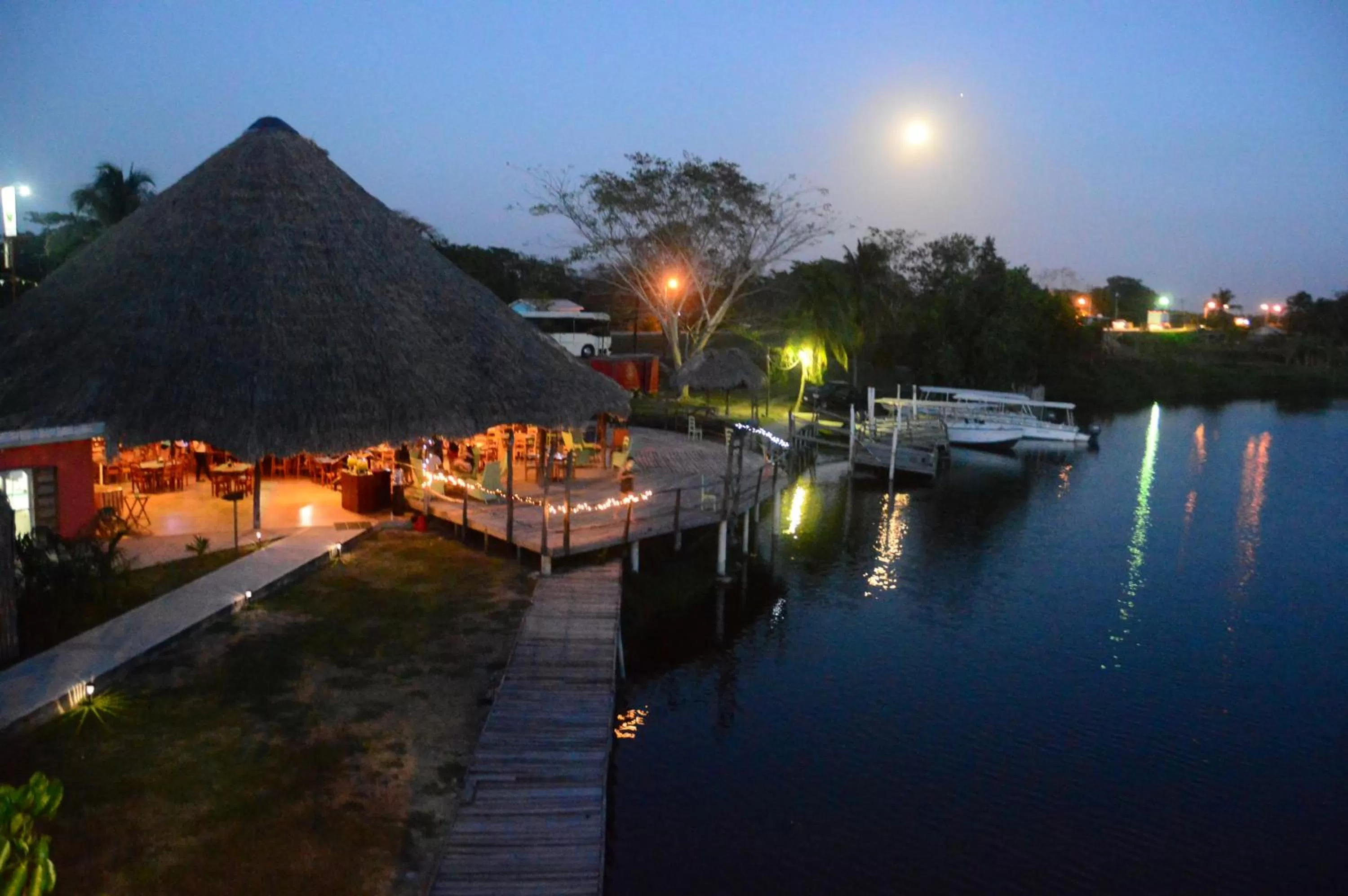 Lake view in Lamanai Hotel & Marina