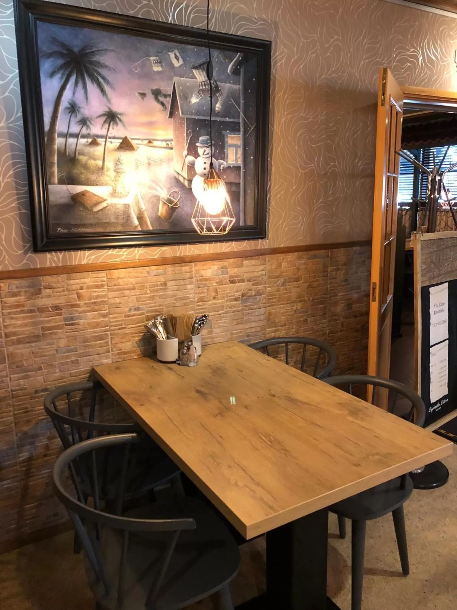 Restaurant/places to eat in Hotel Lapuahovi