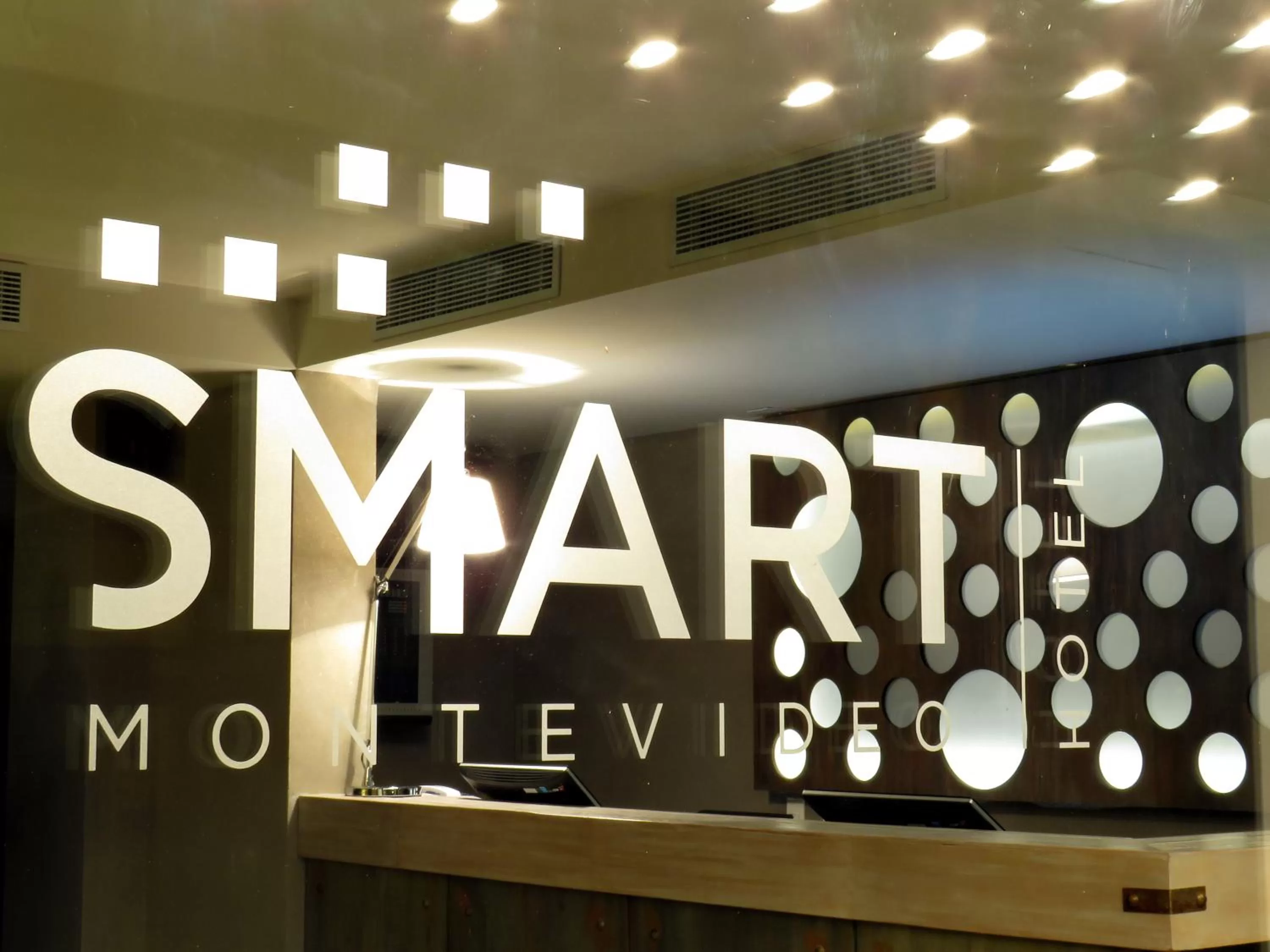 Facade/entrance in Smart Hotel Montevideo
