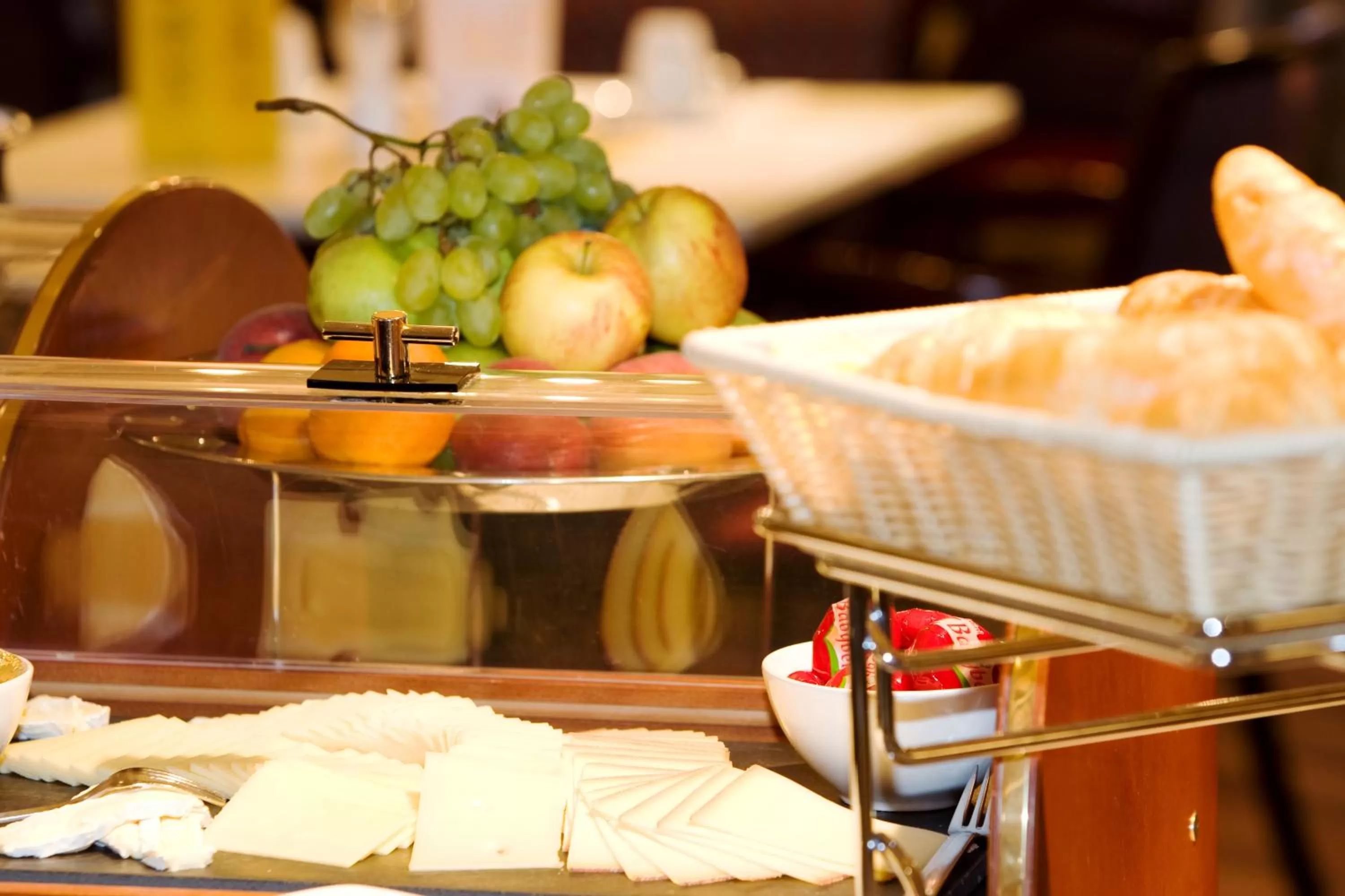 Breakfast in Hotel Conti Dietikon