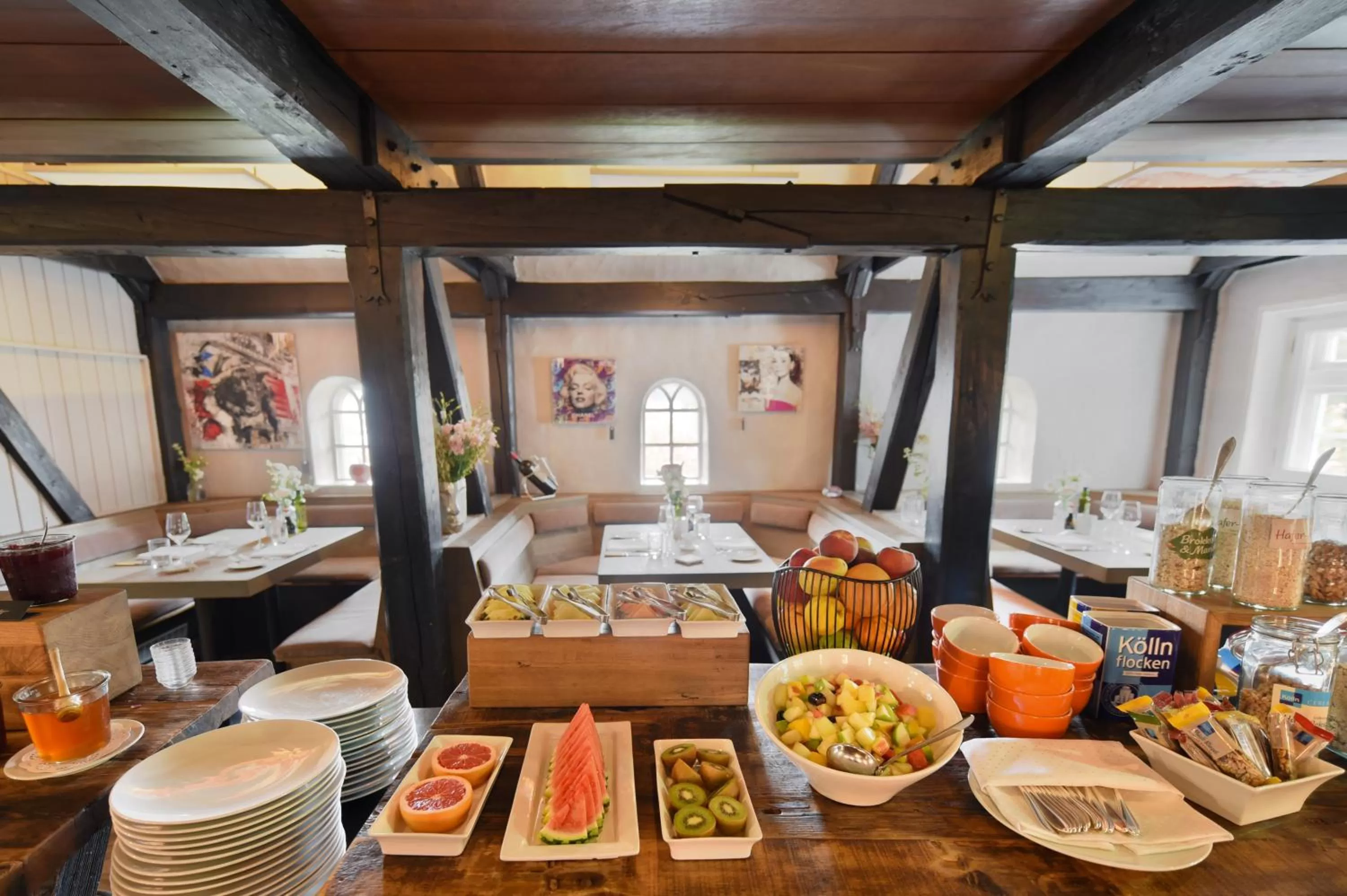 Food and drinks in Relais & Châteaux Landhaus Stricker