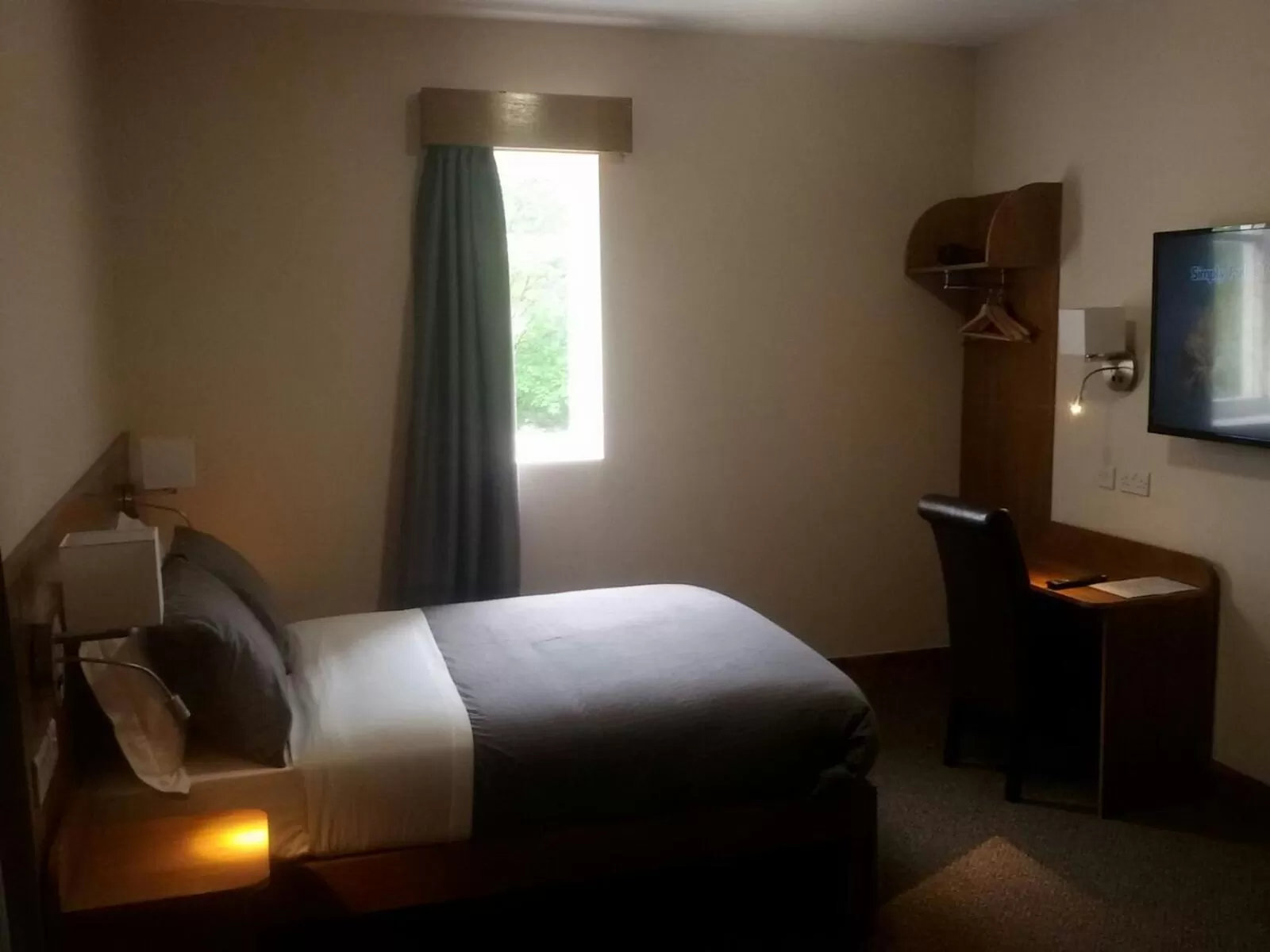 Bedroom, Bed in Crosshill House