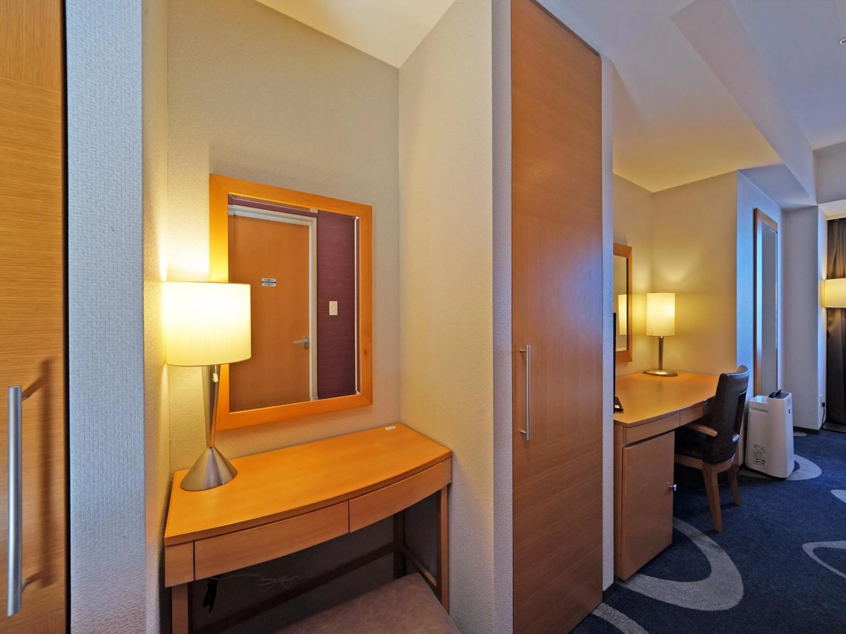 Photo of the whole room, Bed in LOISIR HOTEL SHINAGAWA SEASIDE