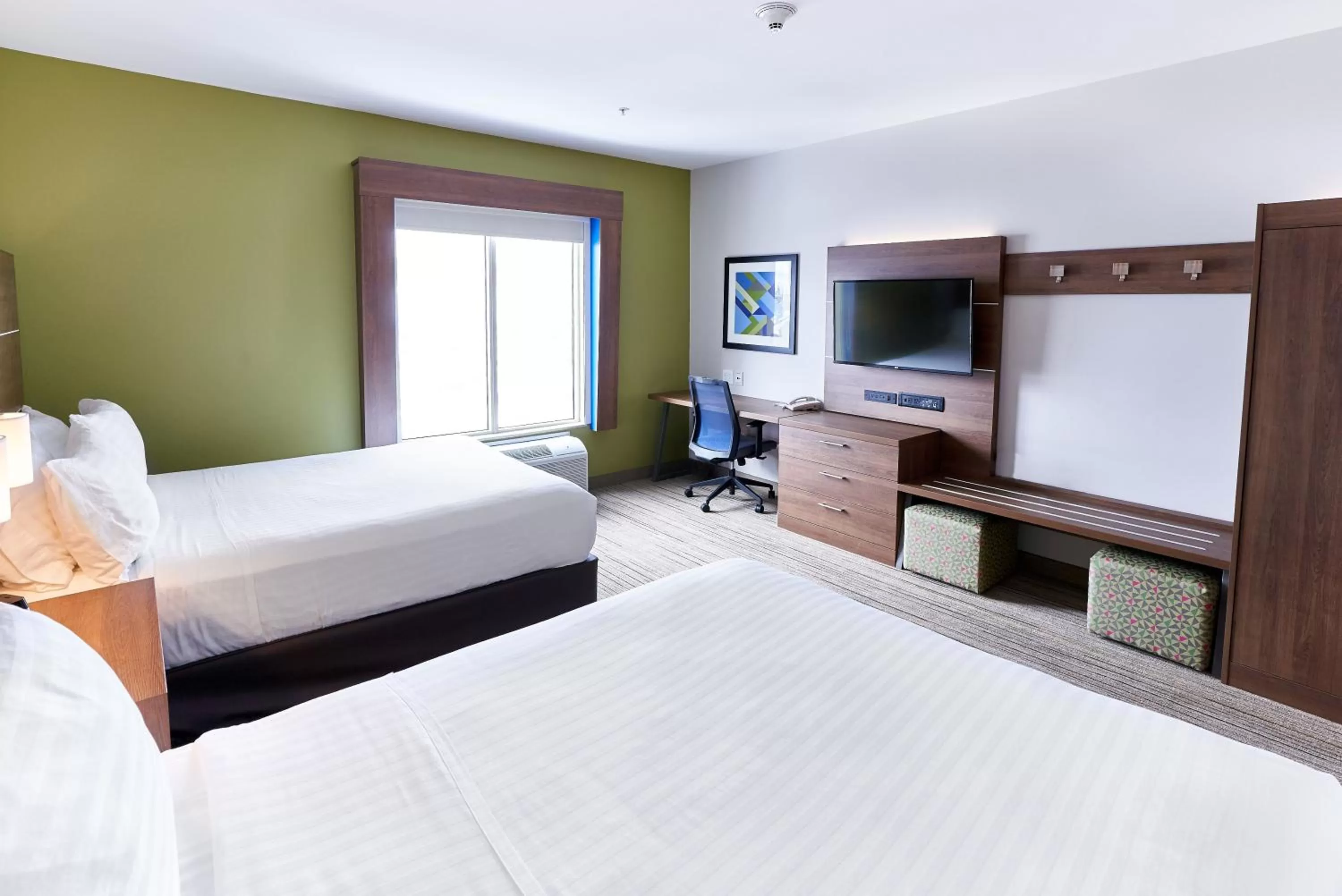 Photo of the whole room, Bed in Holiday Inn Express Hotel & Suites Dieppe Airport by IHG