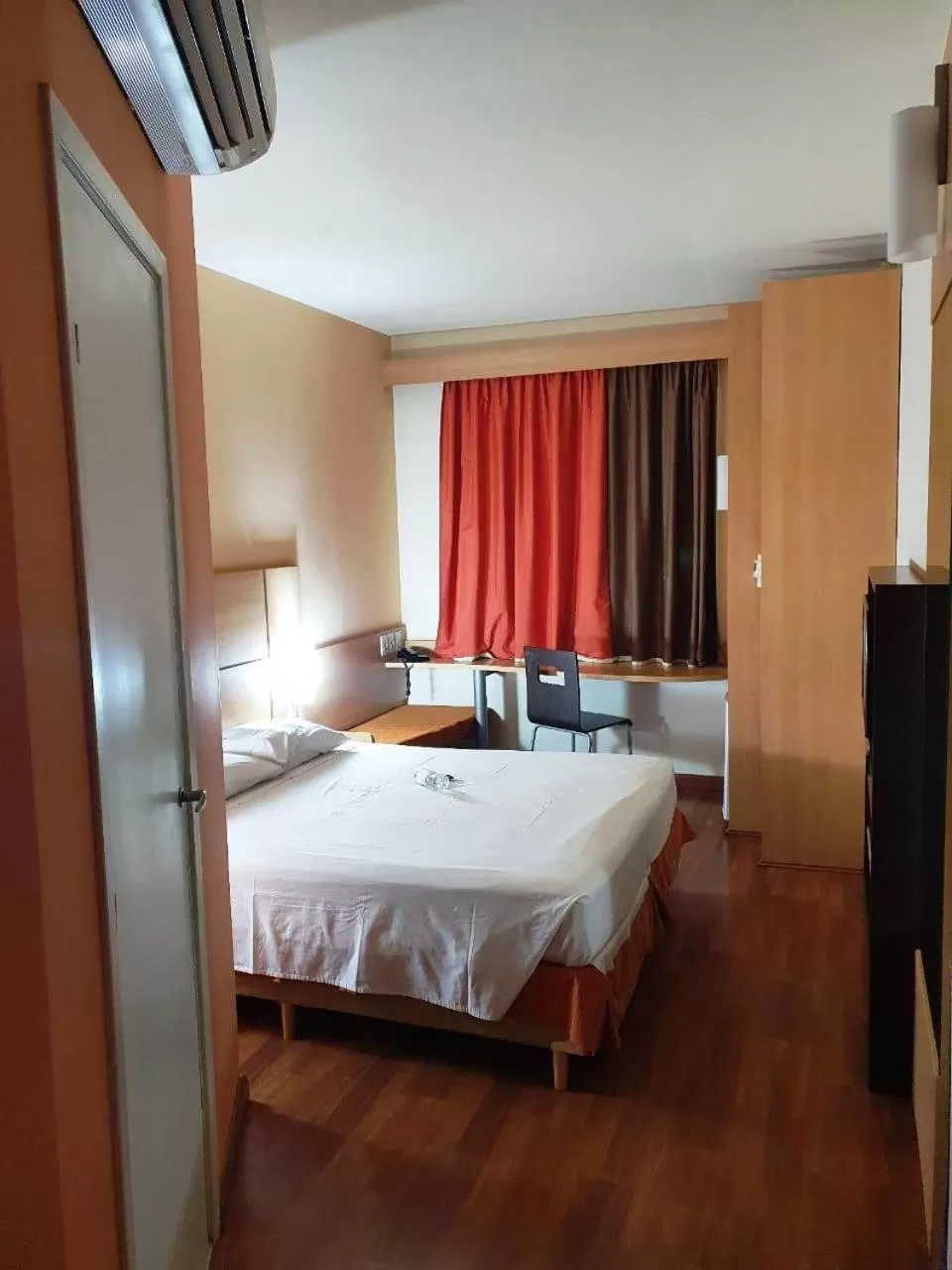 Bedroom, Bed in Ibis Sertaozinho