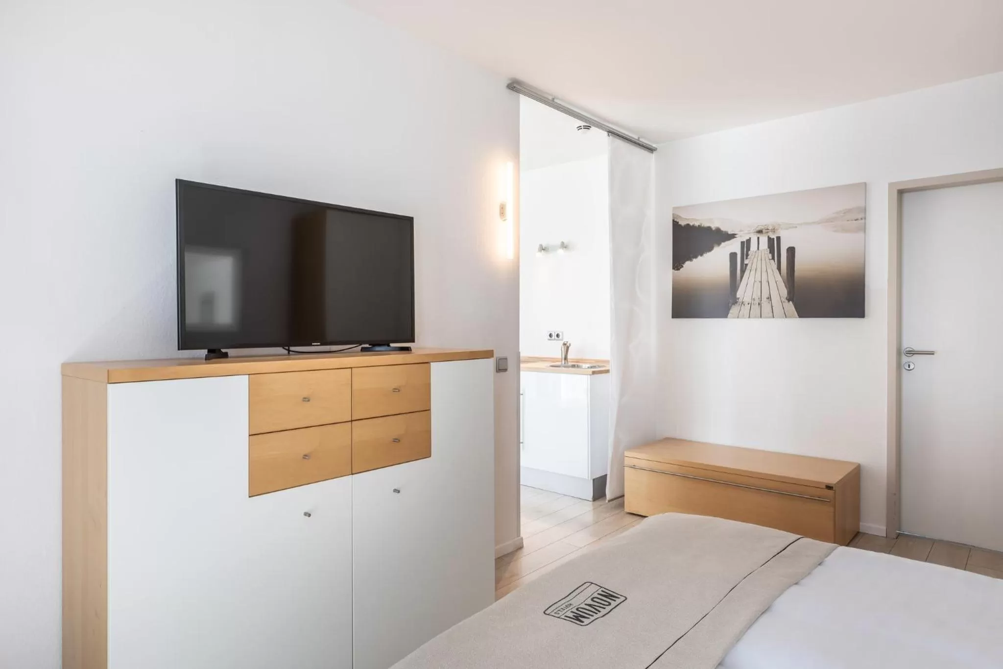 Photo of the whole room, Bed in Hotel Freiraum