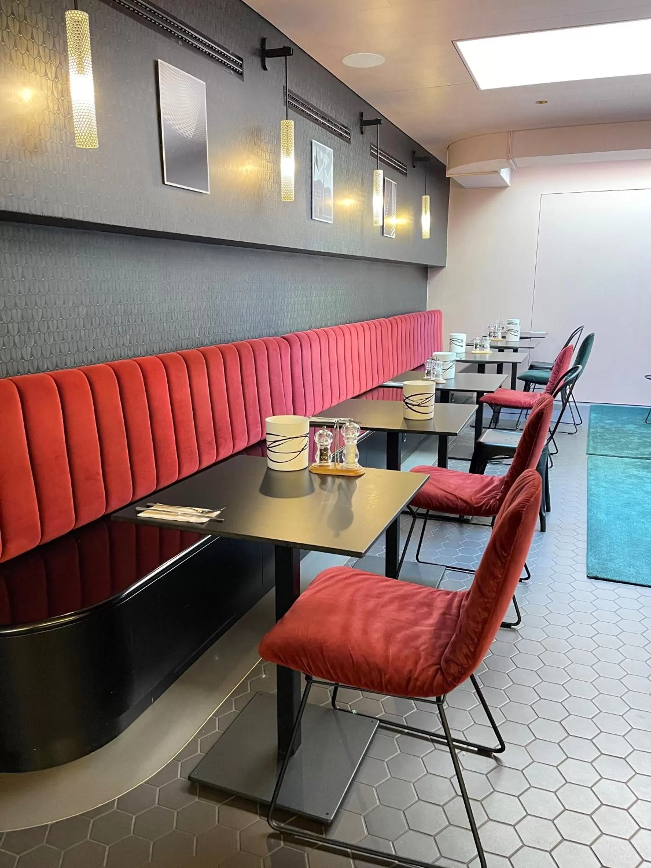 Breakfast in BLOOM Boutique Hotel & Lounge Basel