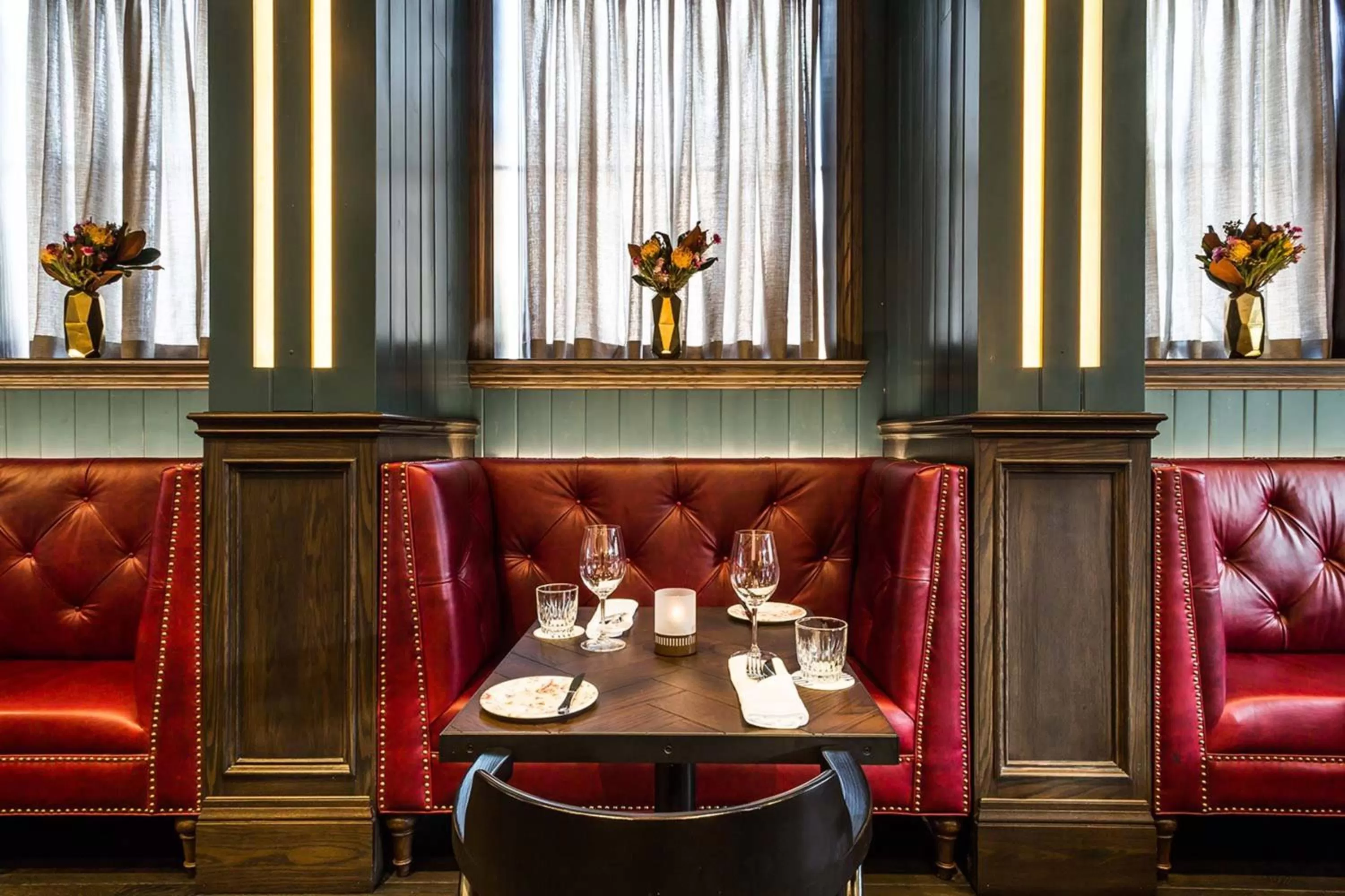 Restaurant/places to eat in The Broadview Hotel