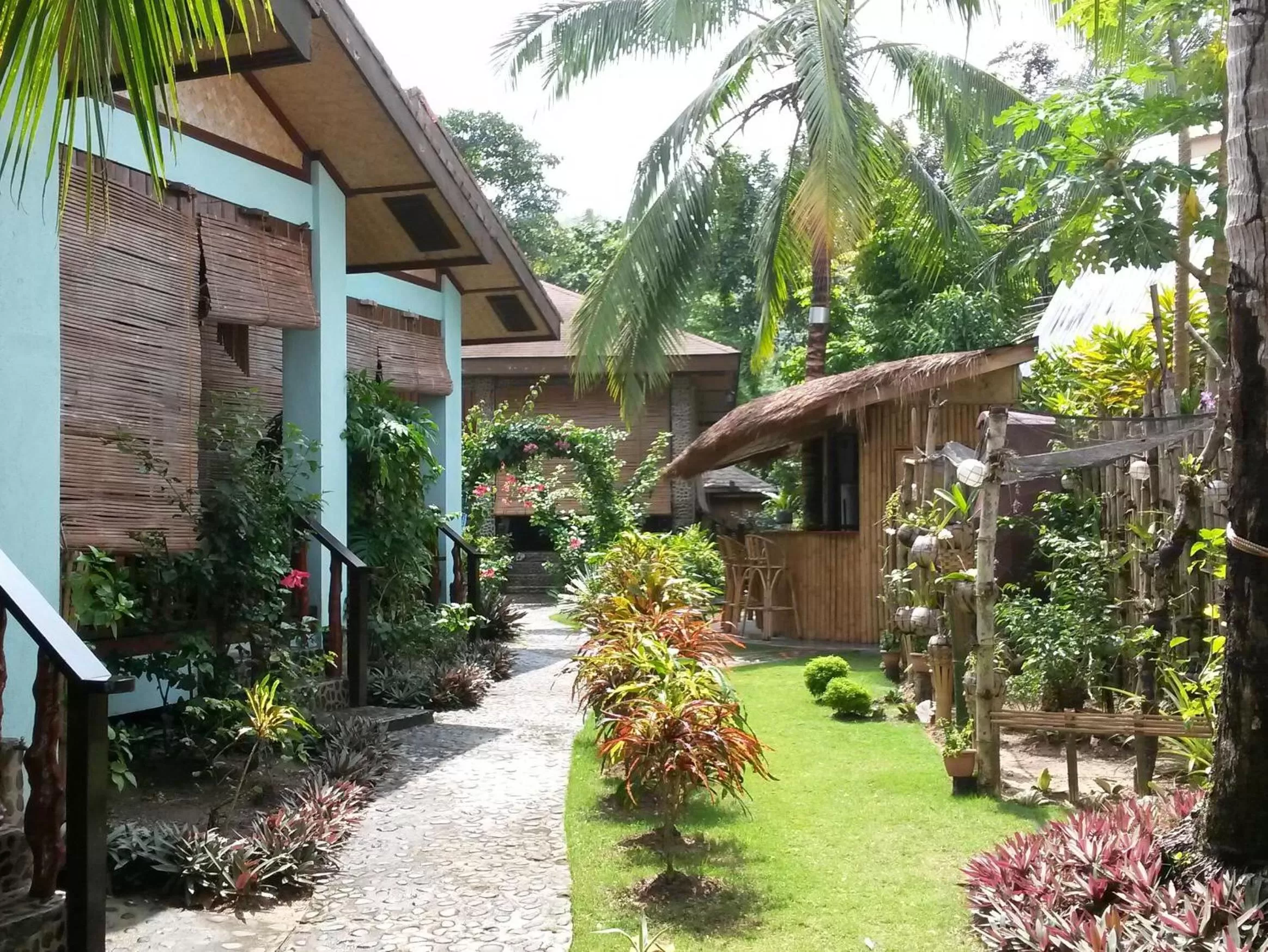 Garden in Angel Nido Resort
