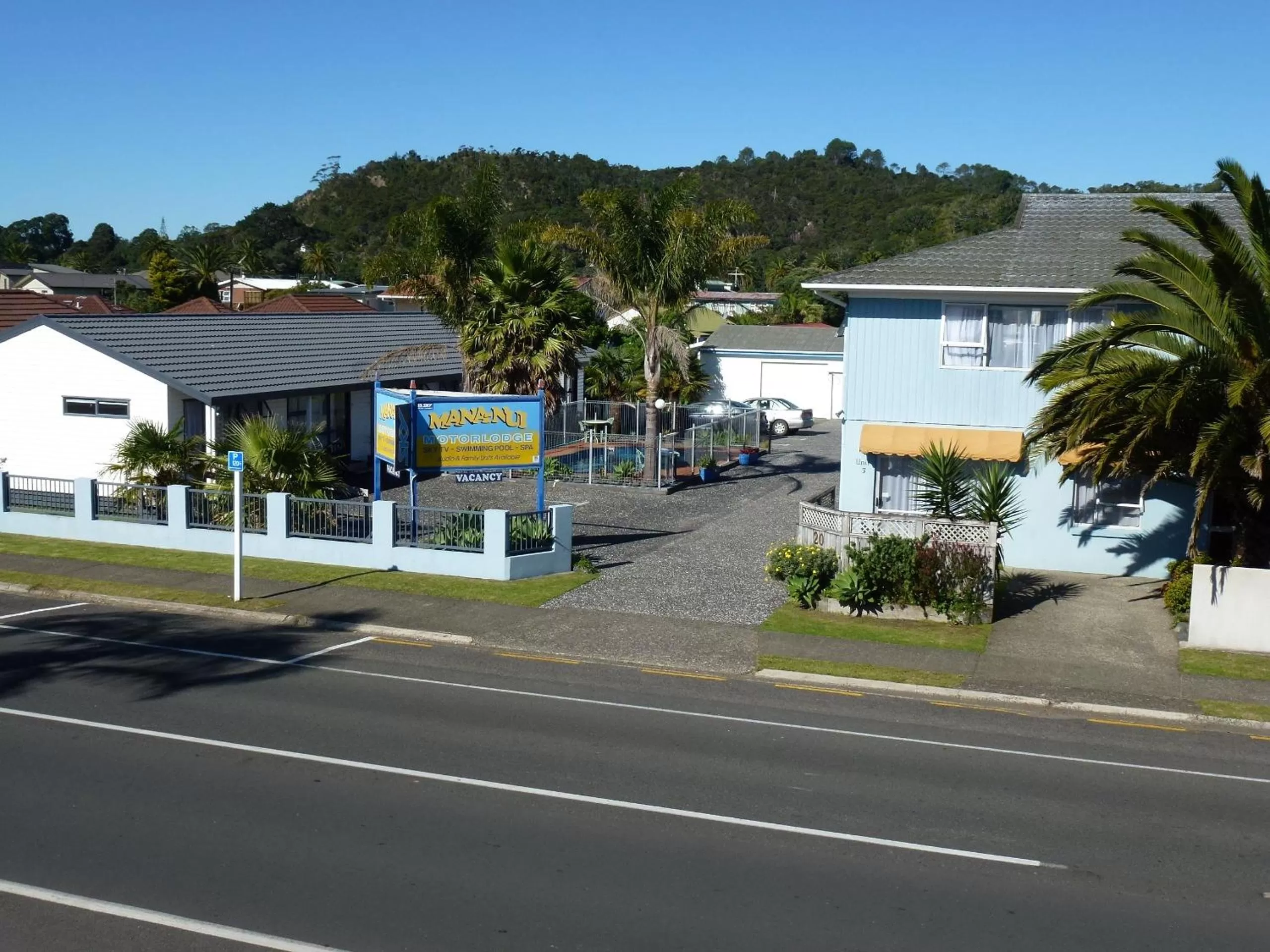 Facade/entrance in Mana-Nui Motel