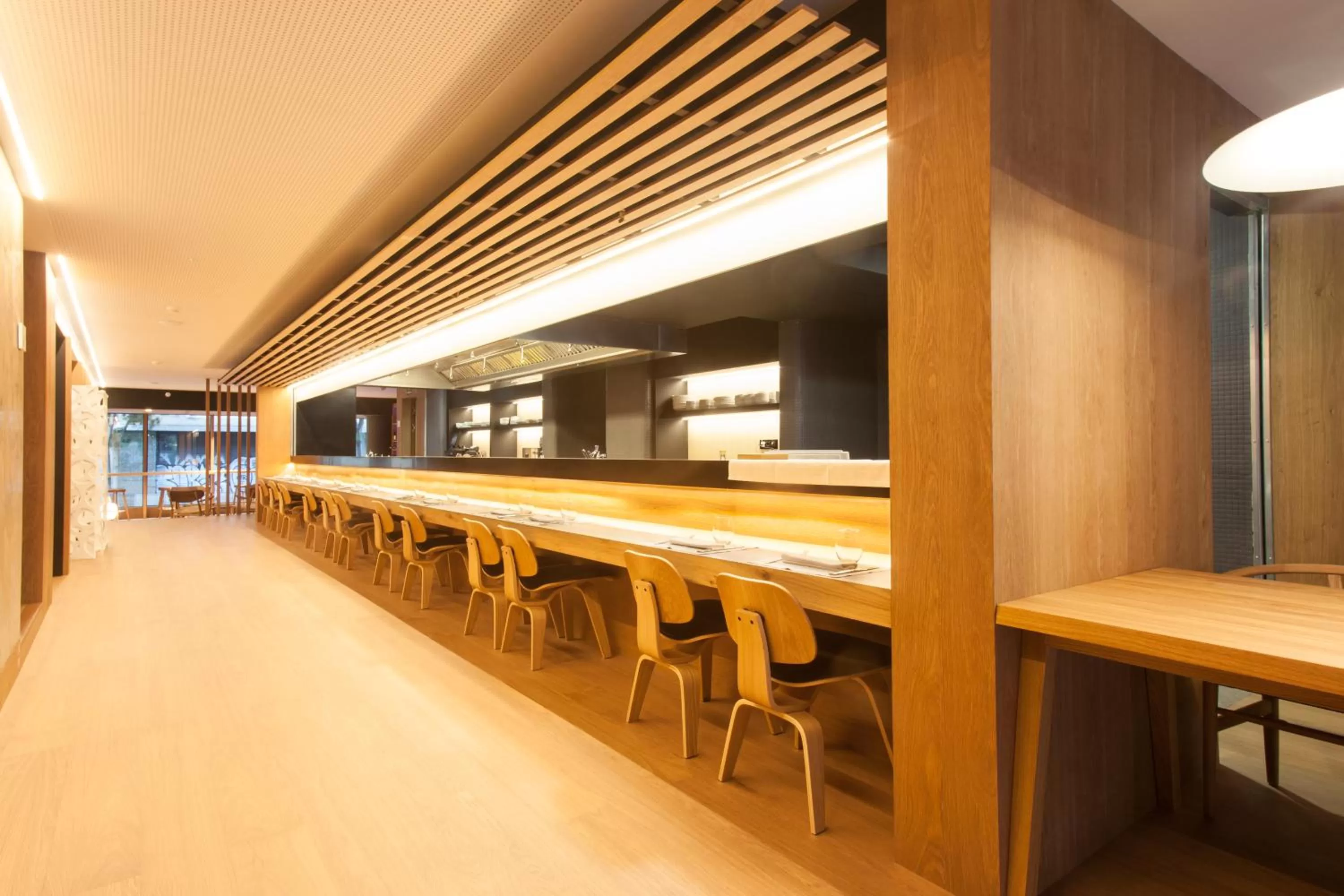 Restaurant/places to eat in Ocean Drive Barcelona