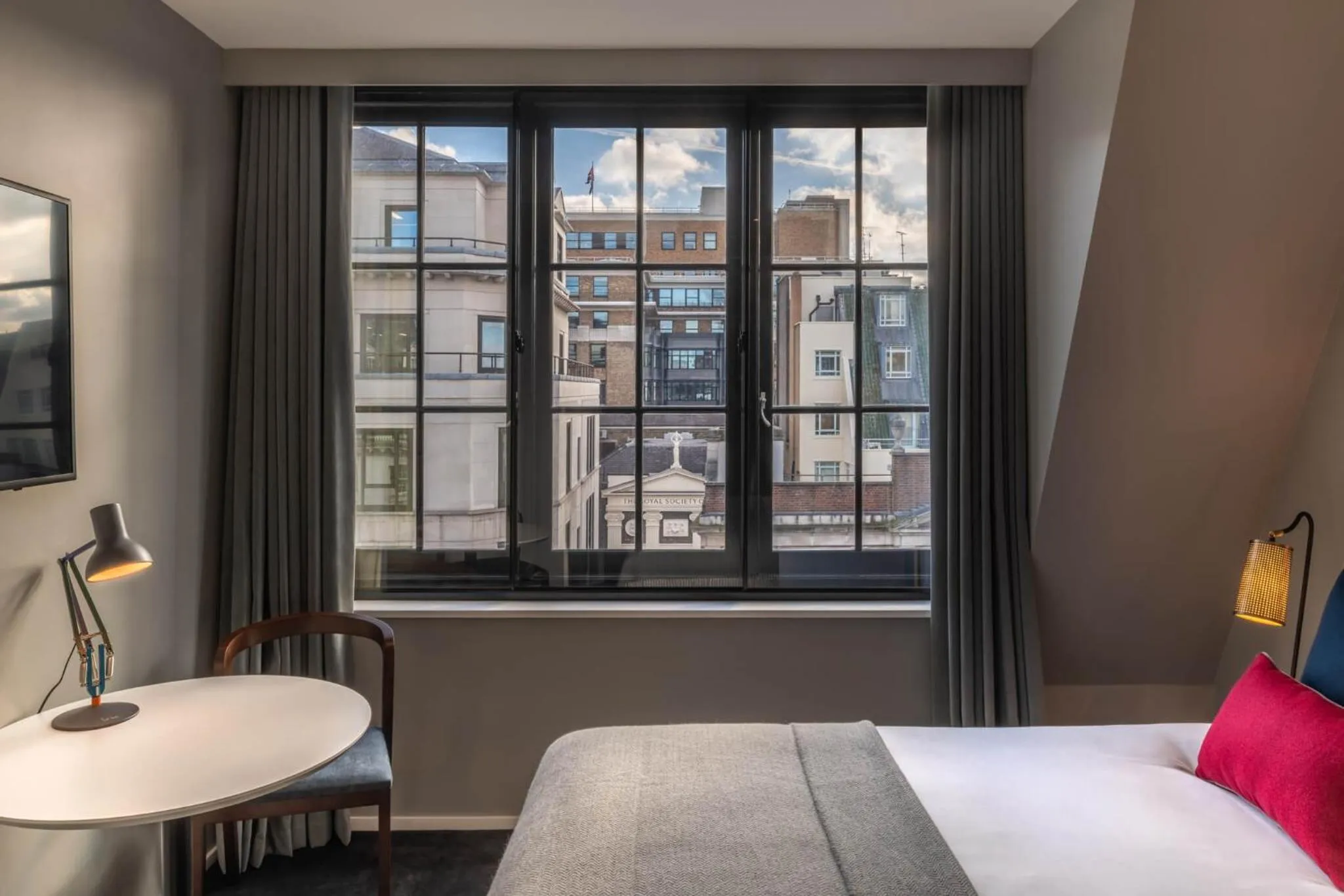 Bedroom, Bed in The Resident Covent Garden