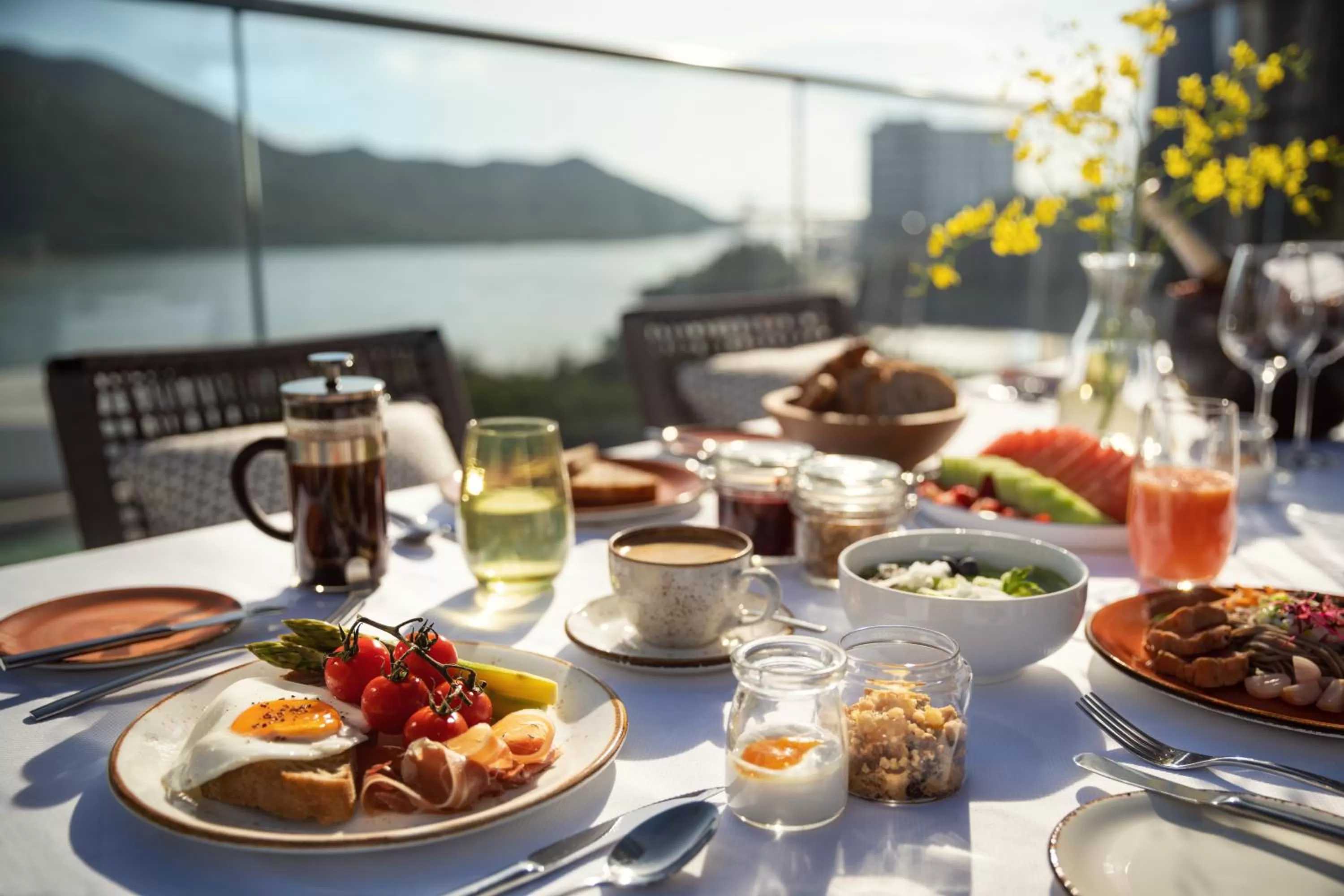 Breakfast in The Silveri Hotel Hong Kong - MGallery Collection