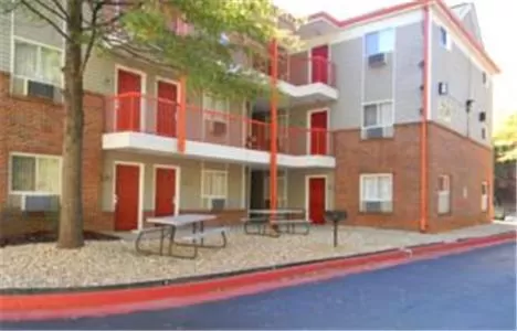 Patio in Stay Inn & Suites - Stockbridge