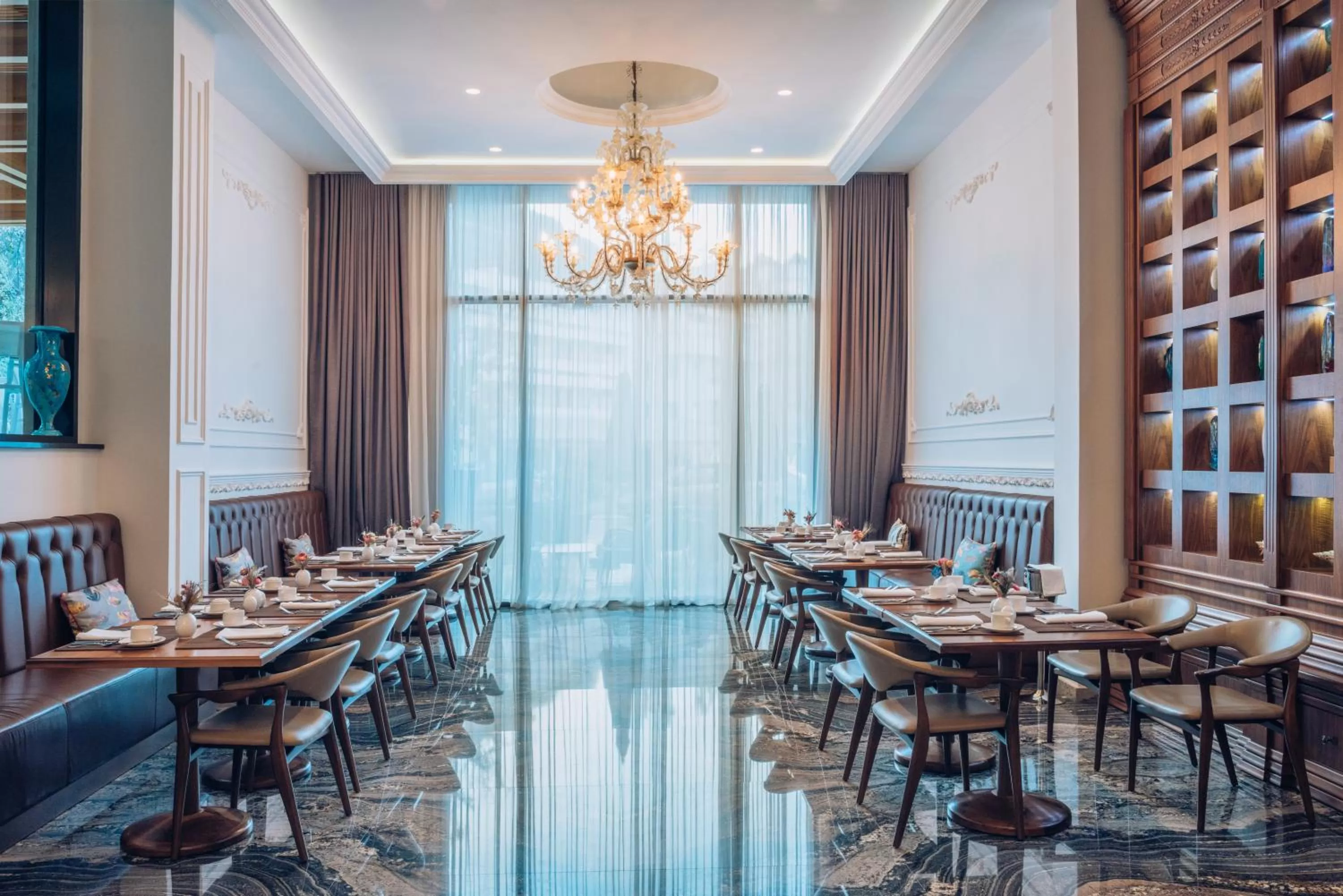 Restaurant/places to eat in Iberostar Waves Slavija