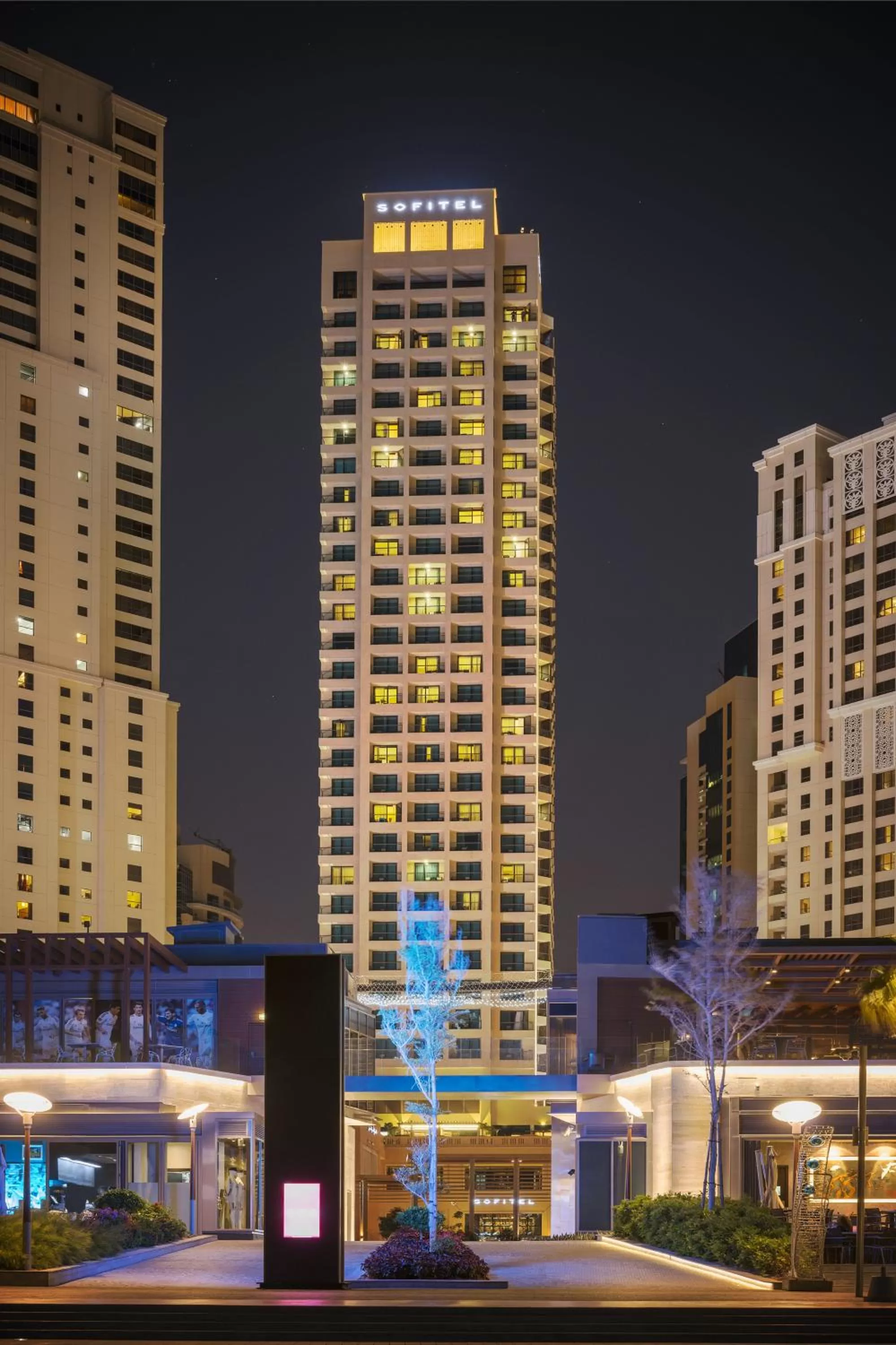 Facade/entrance in Sofitel Dubai Jumeirah Beach