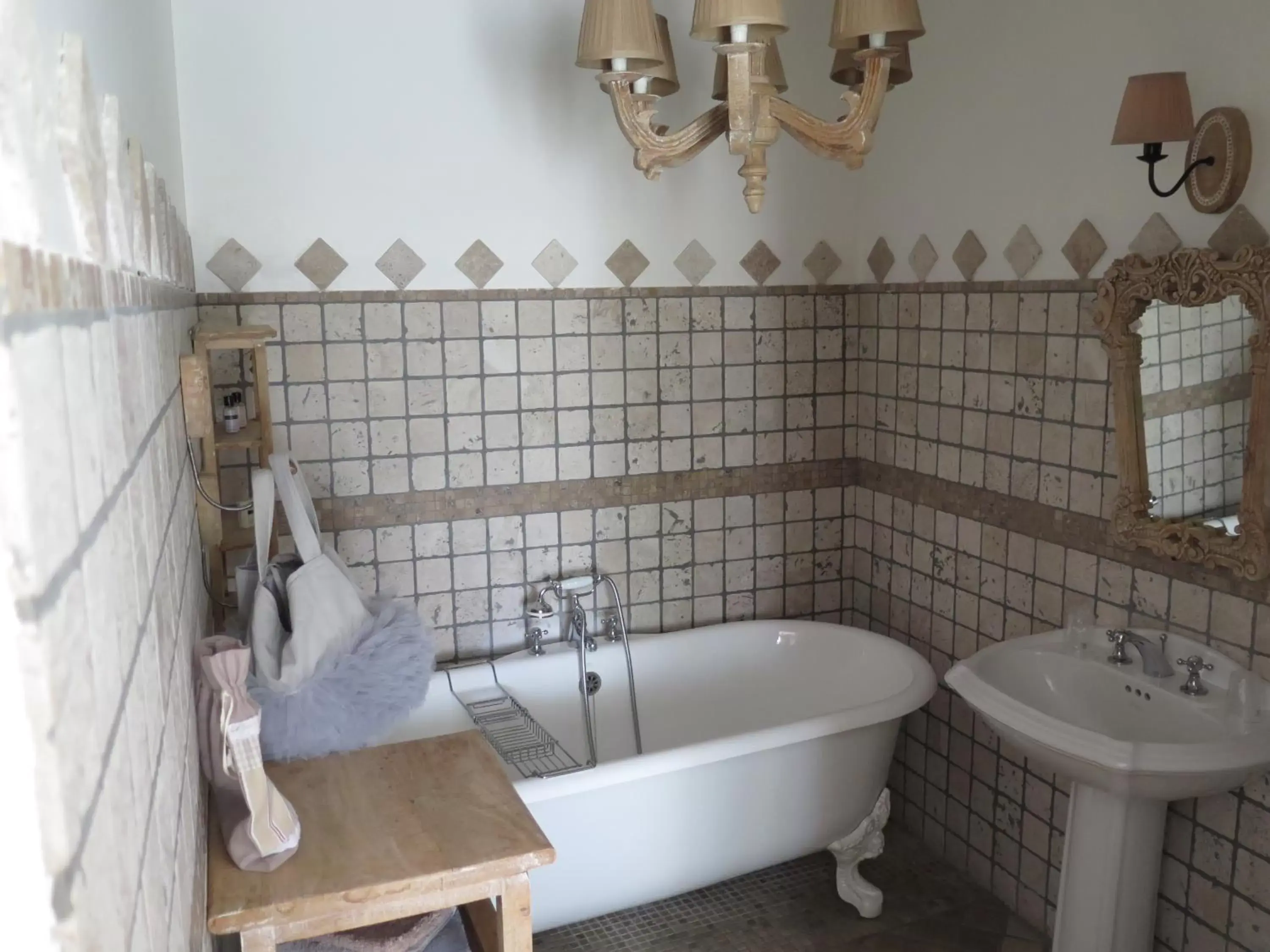 Deluxe Double Room with Bath in Chambre fiora Deluxe Double Room with Bath in Chambre fiora