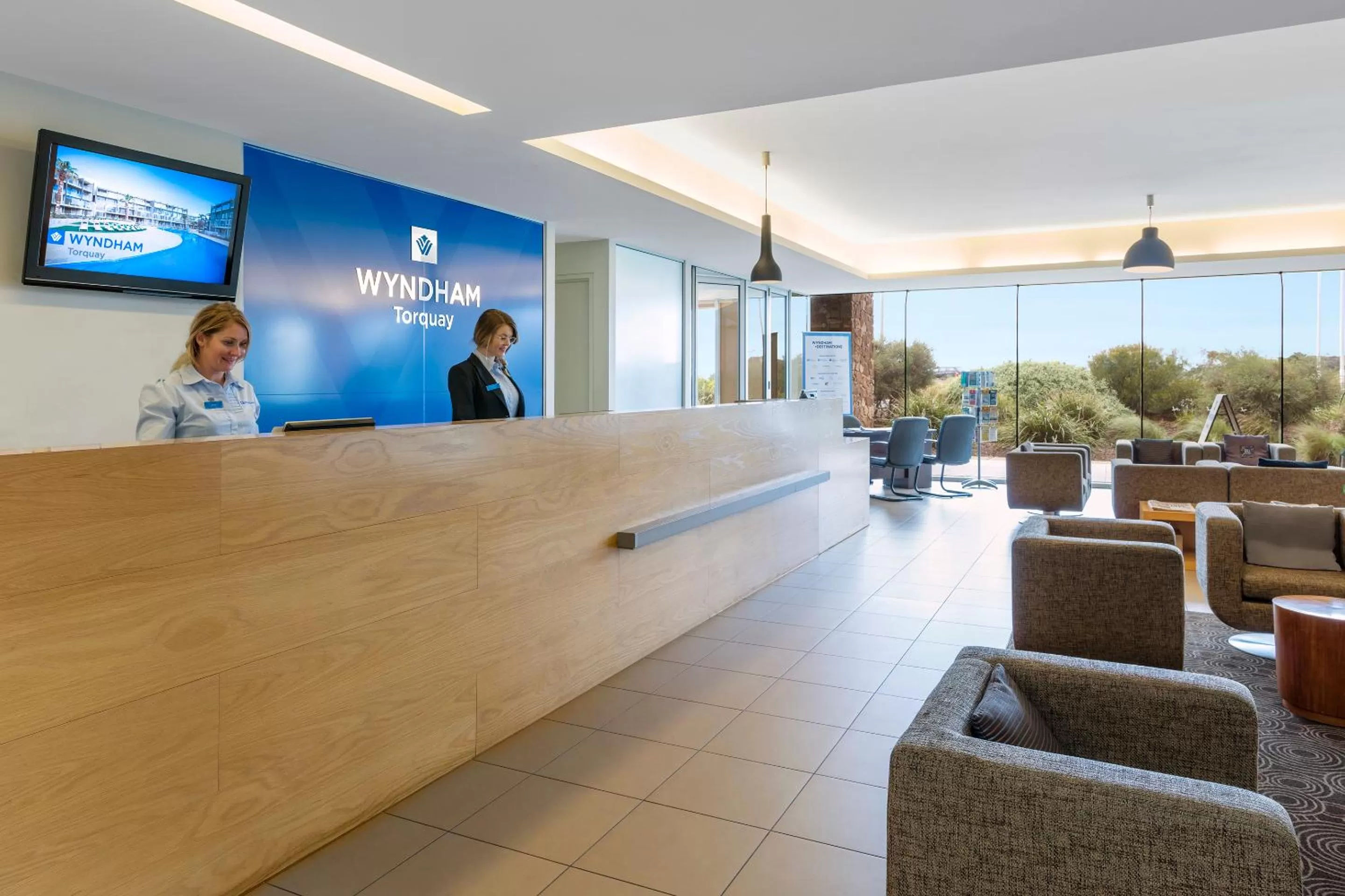 Lobby or reception in Wyndham Resort Torquay