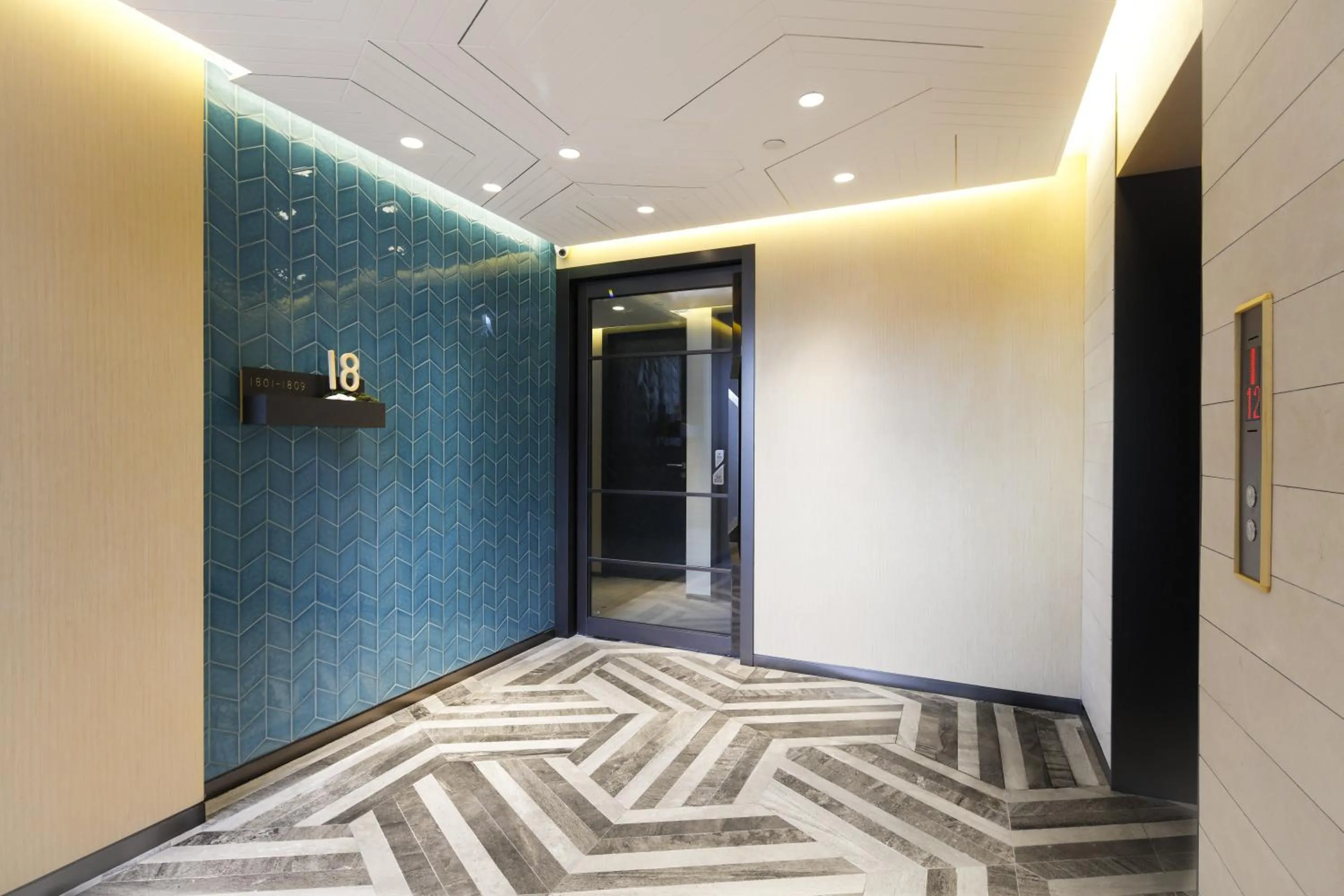 Lobby or reception in Hotel Ease Access Tsuen Wan