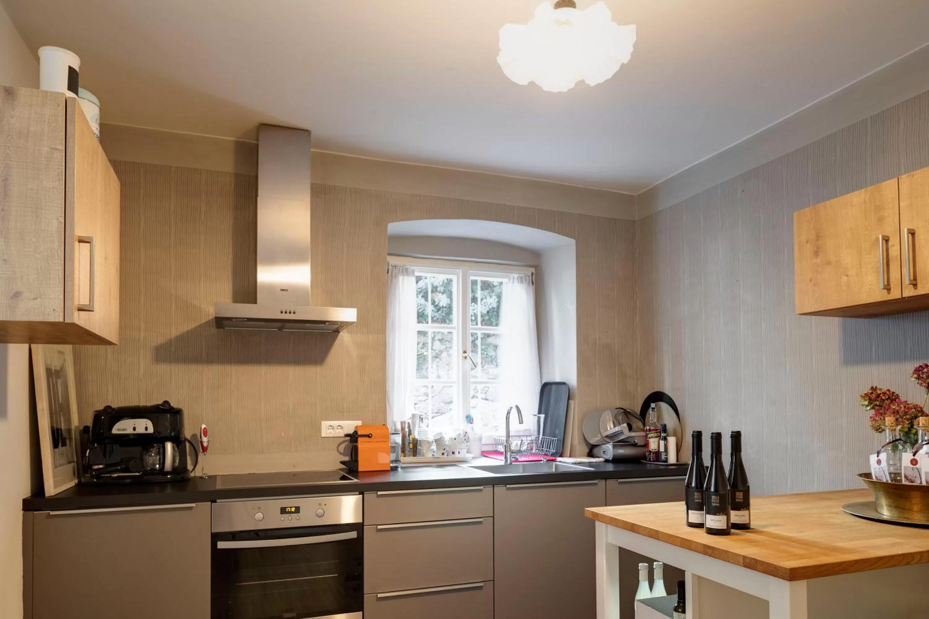 Kitchen or kitchenette in Villa Bergmann Suites Meran
