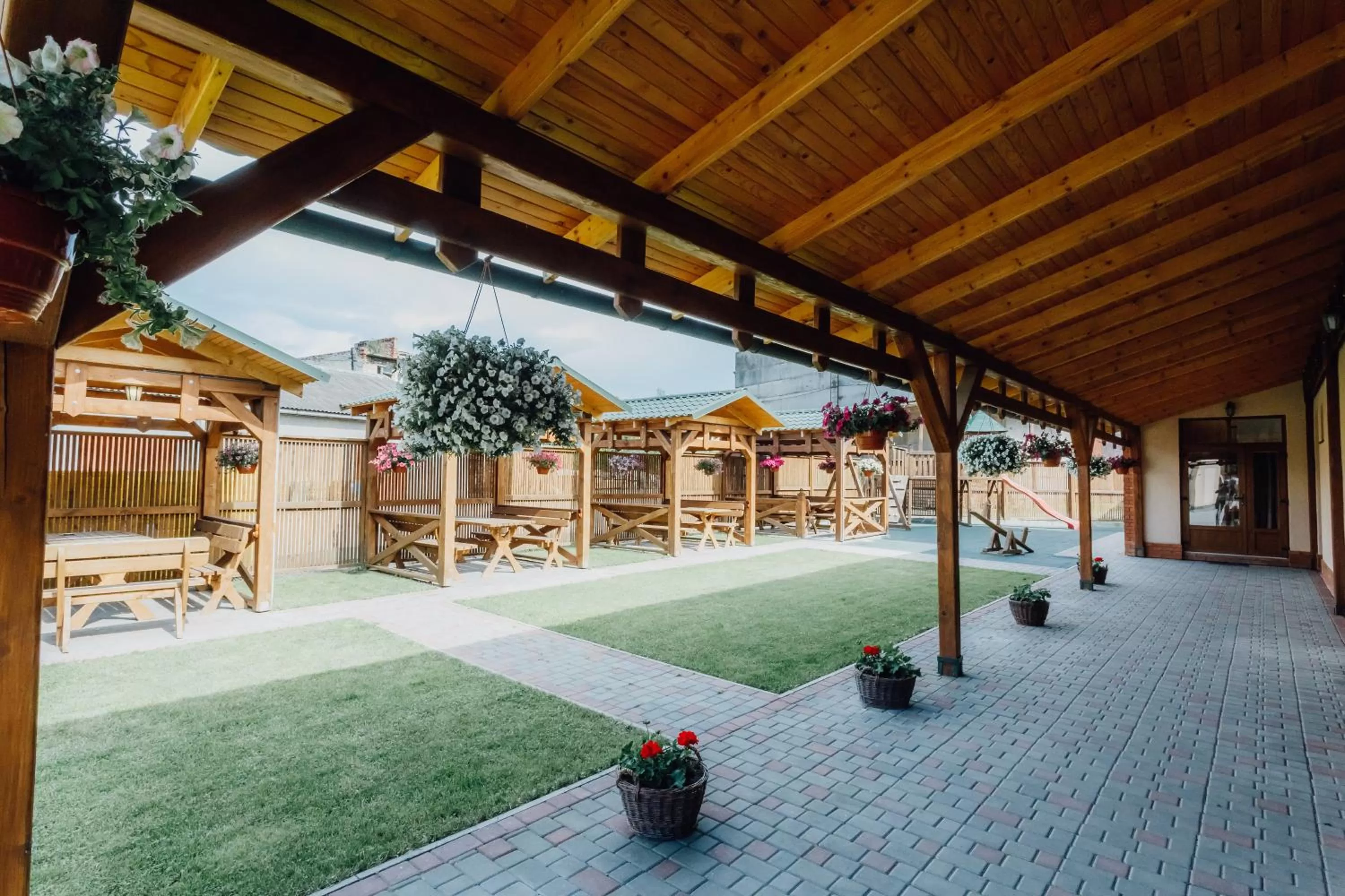 Area and facilities in Praktik Hotel & Restaurant