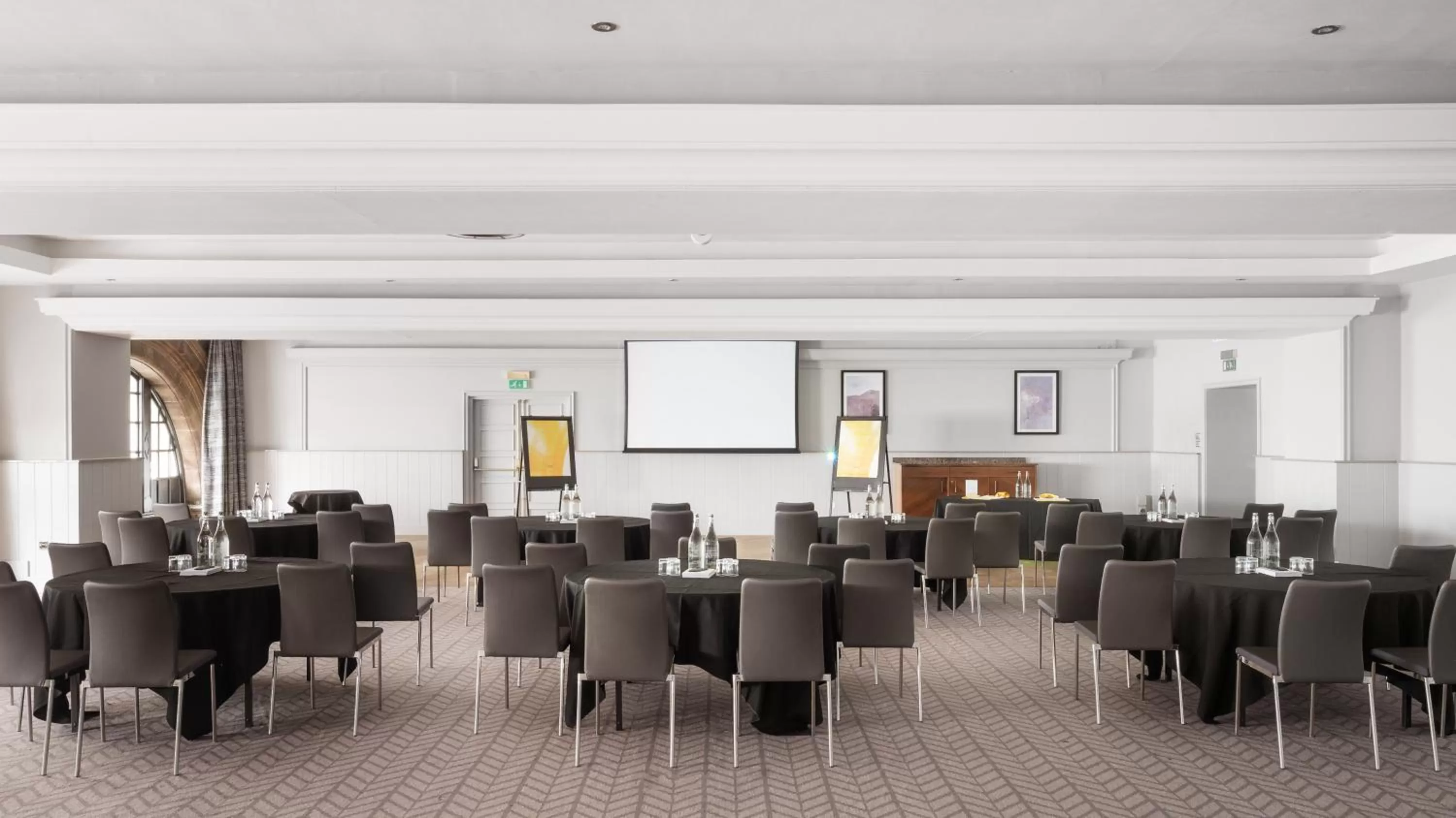 Meeting/conference room in voco Grand Central Glasgow by IHG
