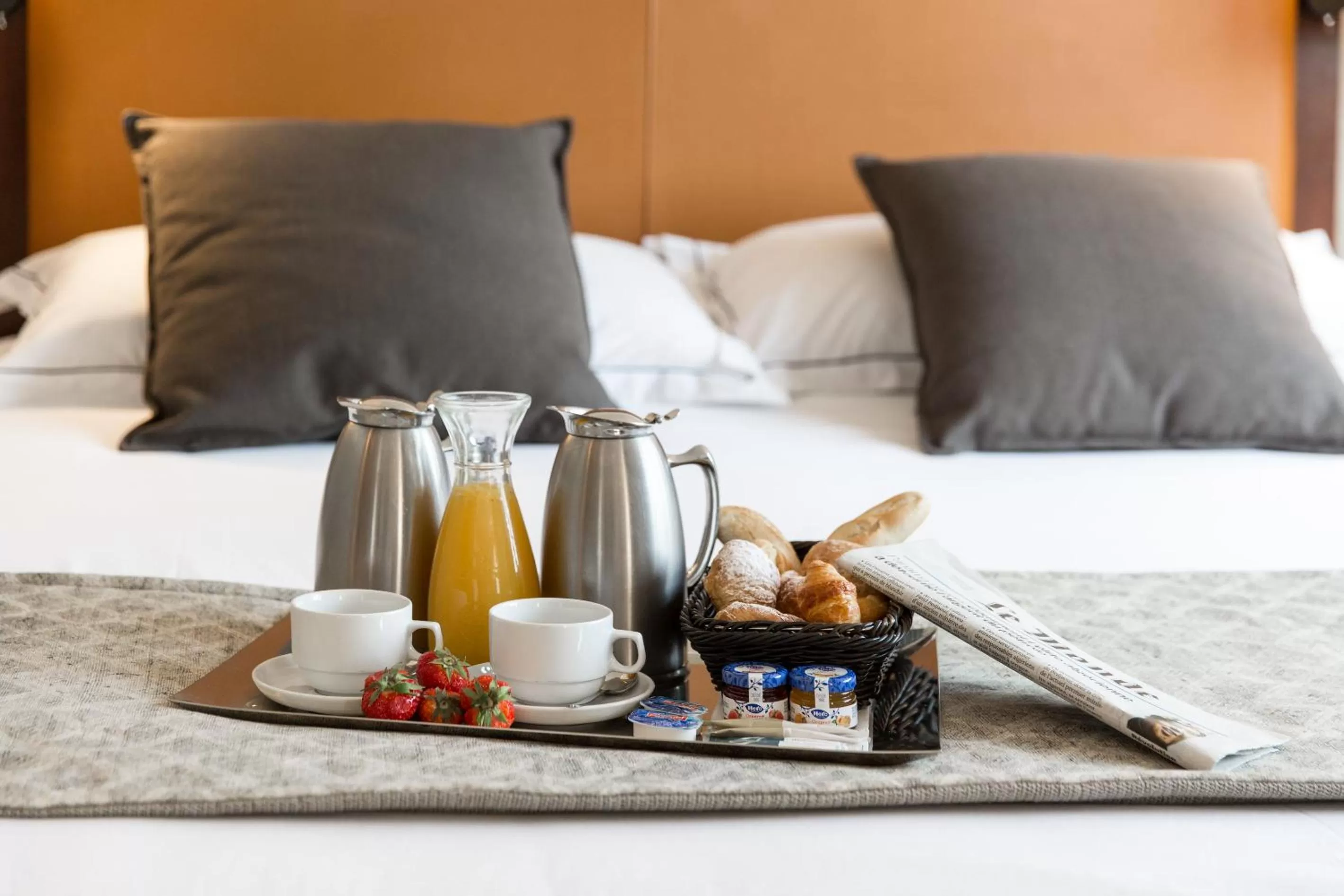 Decorative detail, Bed in Hotel Balmoral