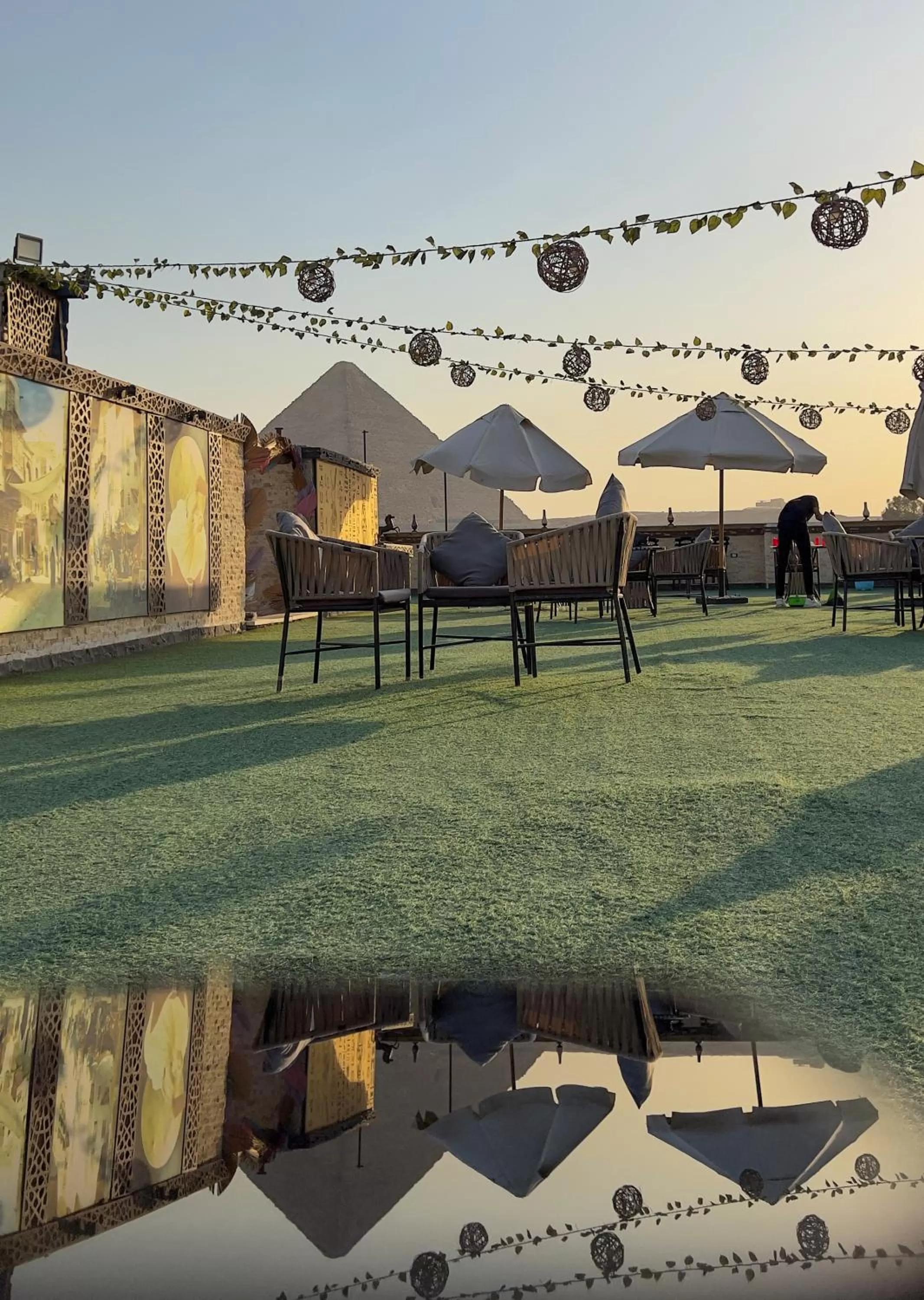 Day in King Cheops Inn - Pyramid View