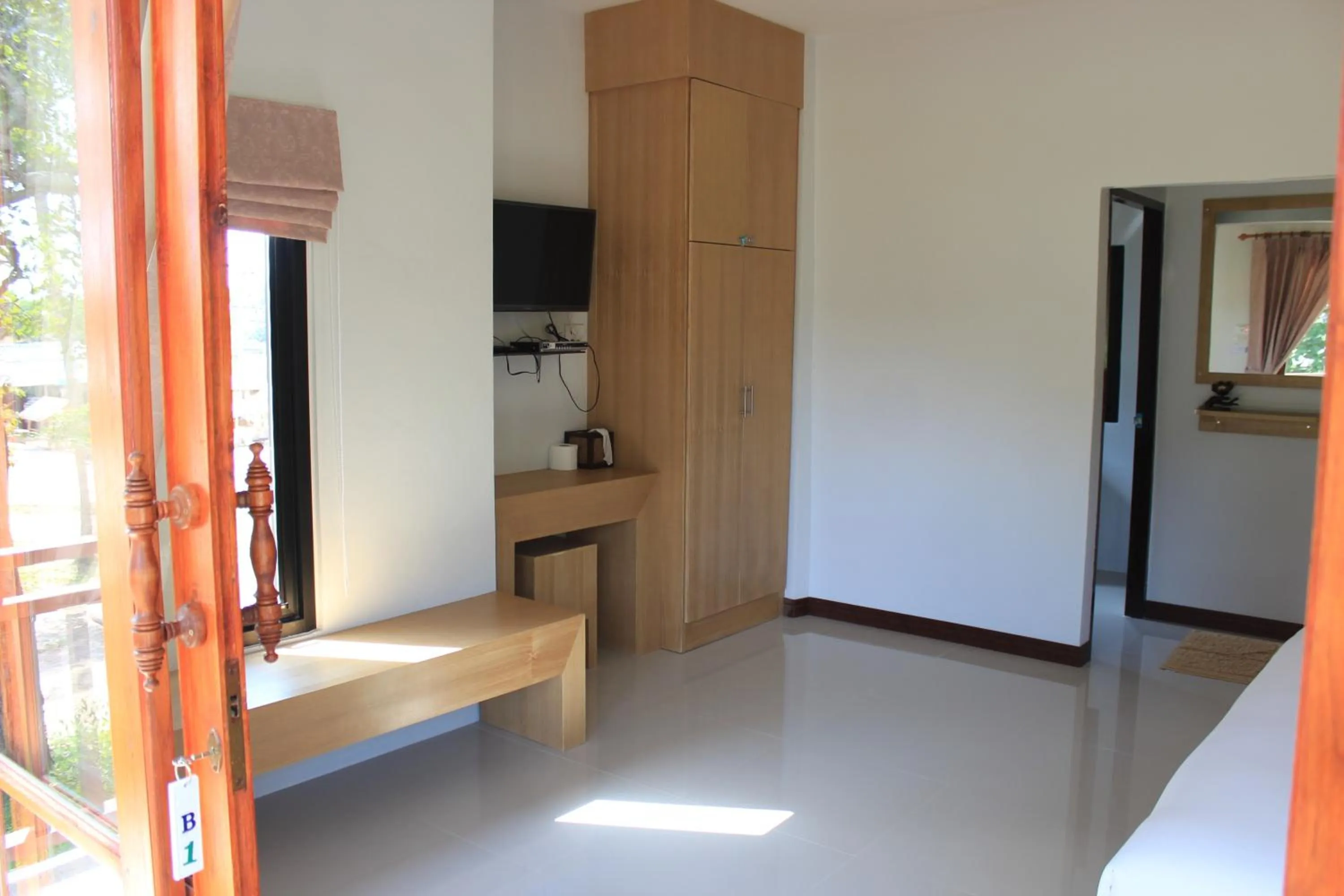 Day in Lanta Happy Hill