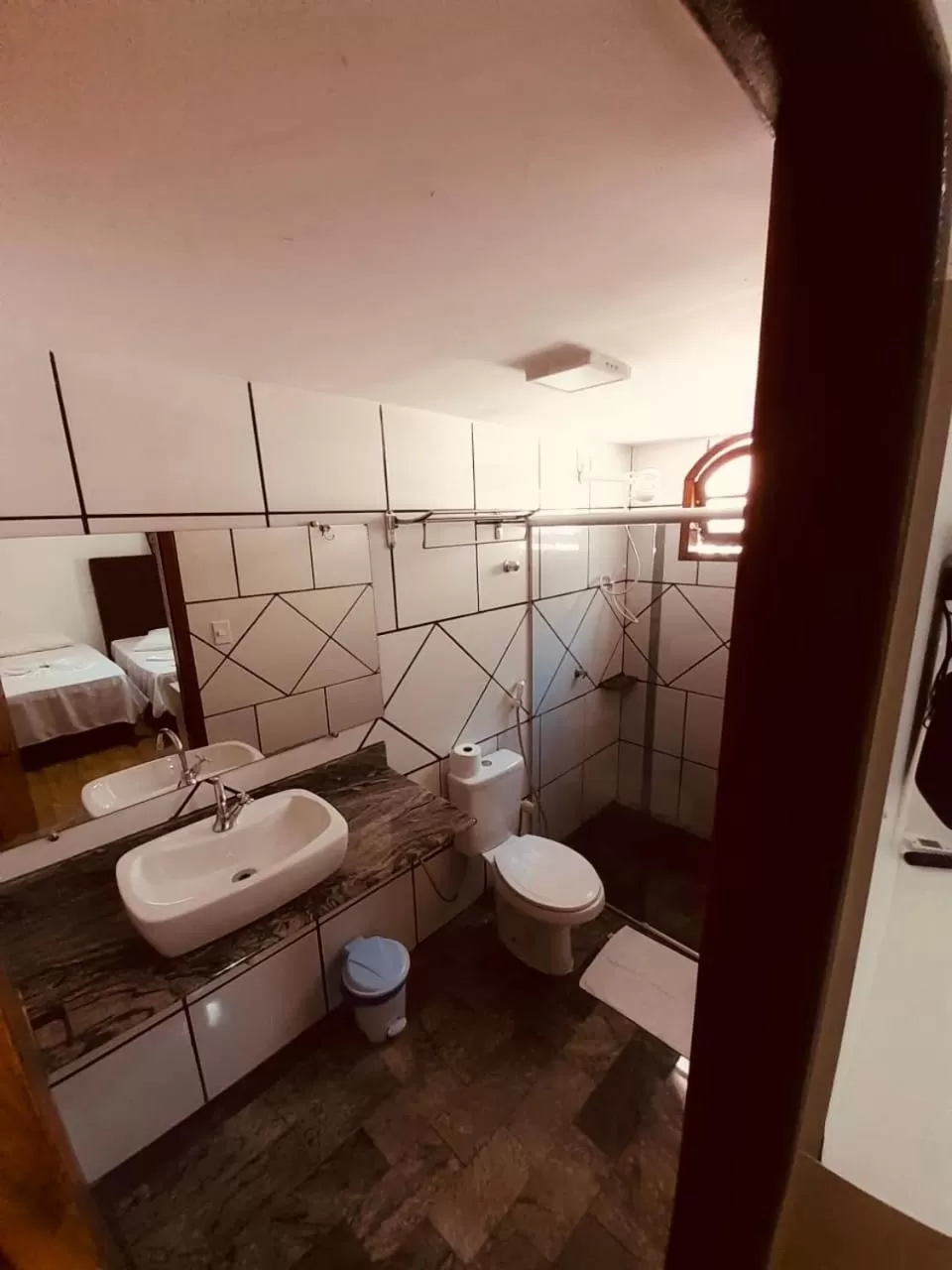 Bathroom in Flamingo Beach Pousada