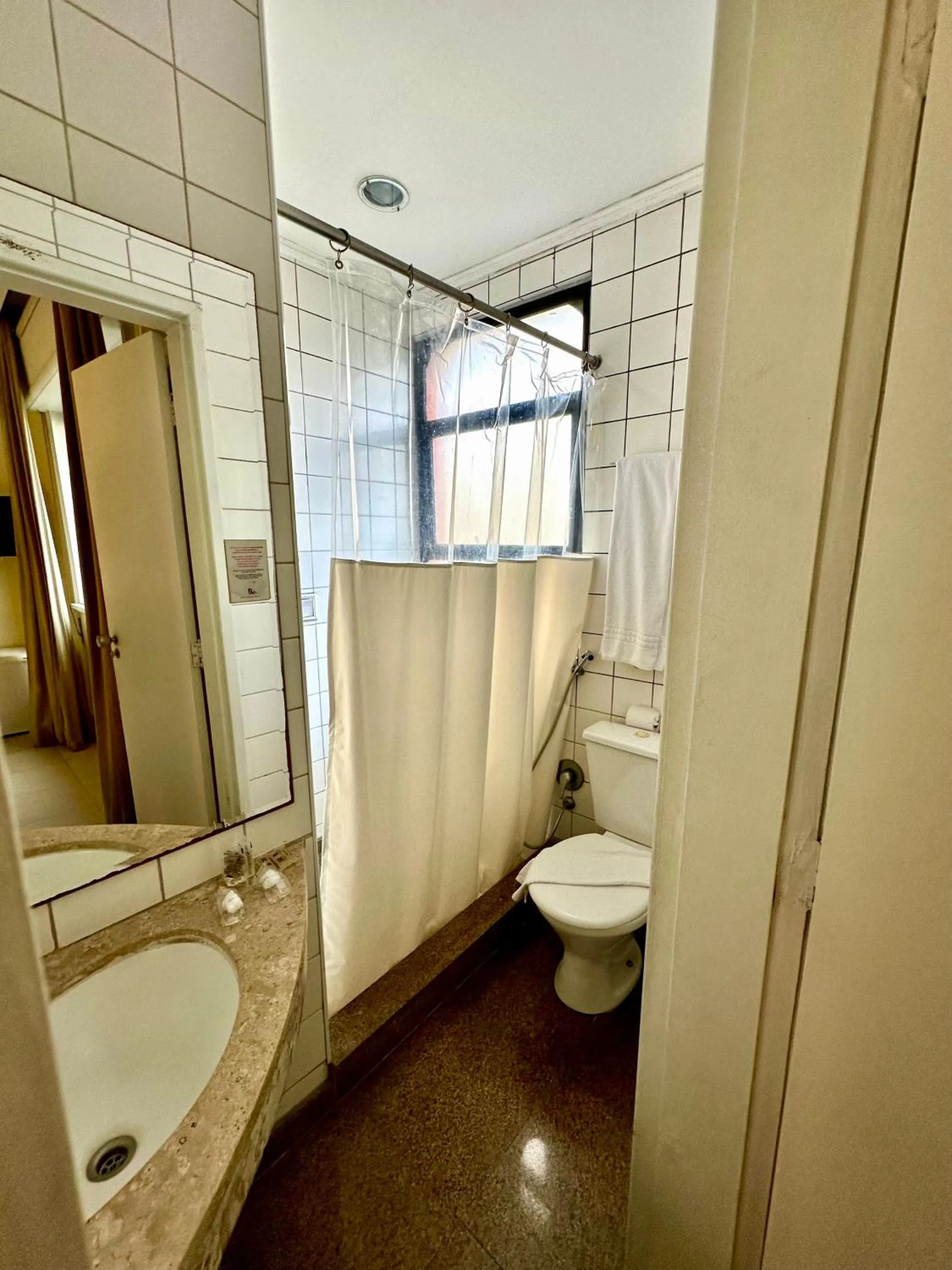 Toilet in San Michel Hotel