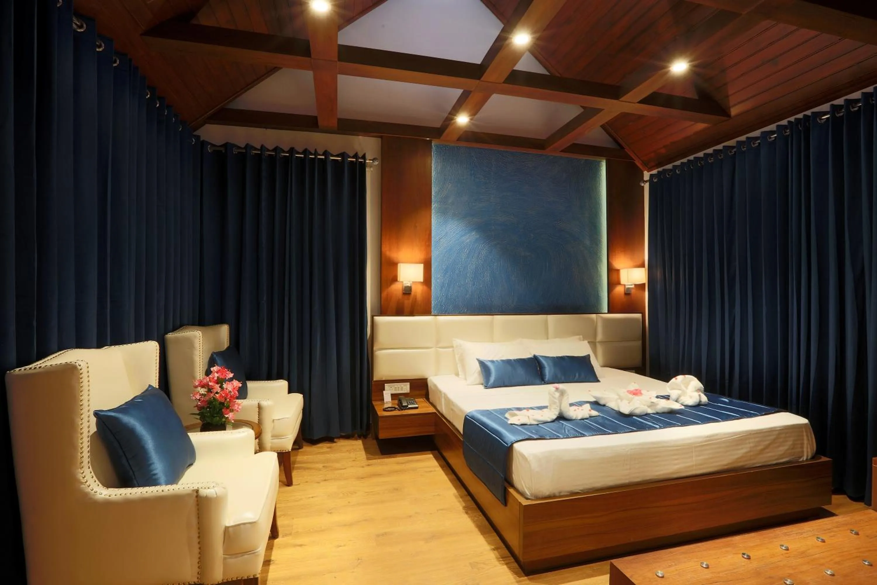 Bedroom, Bed in The Highland Park - A Truly River side Resort