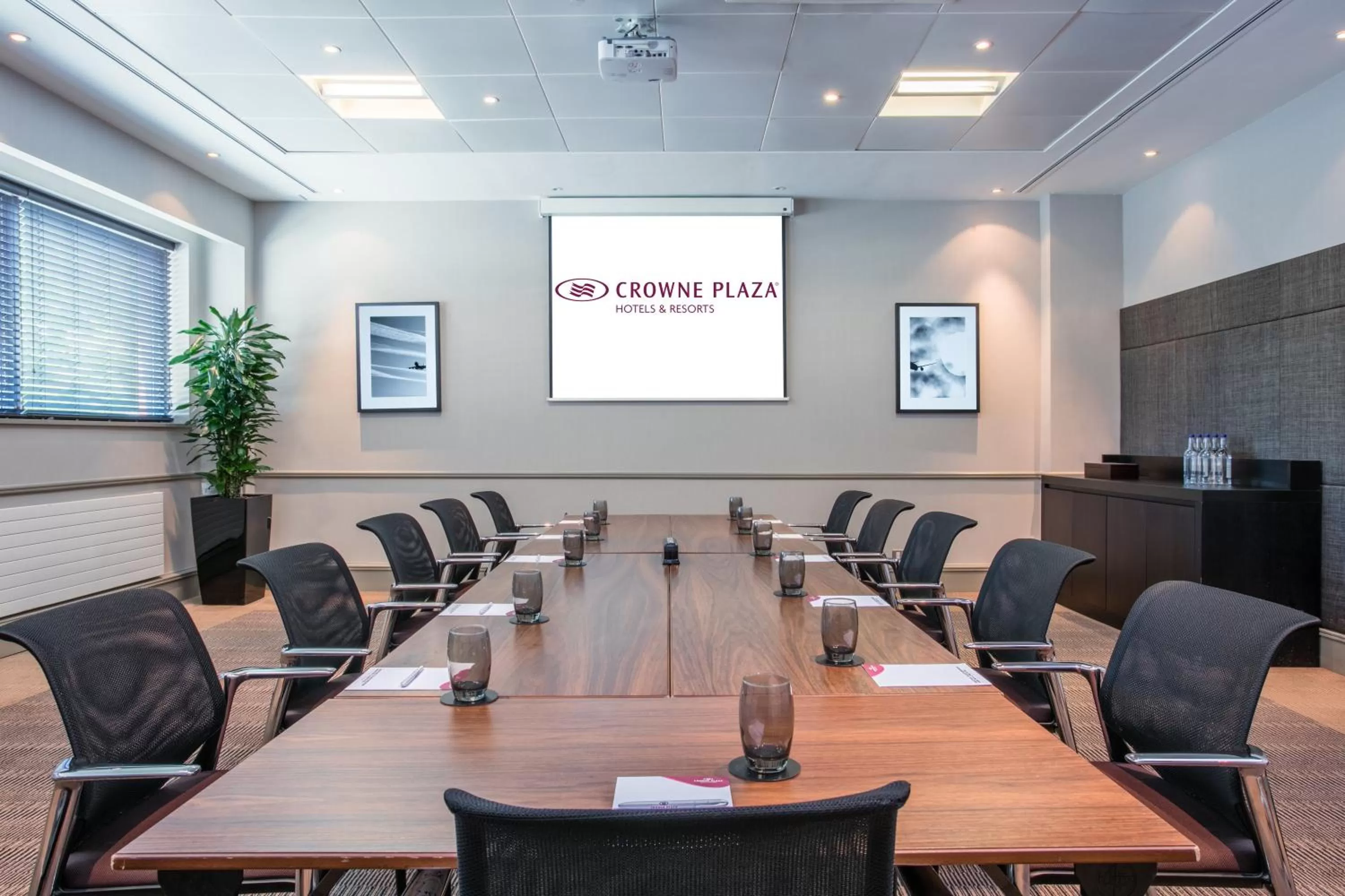 Meeting/conference room in Crowne Plaza Birmingham NEC by IHG