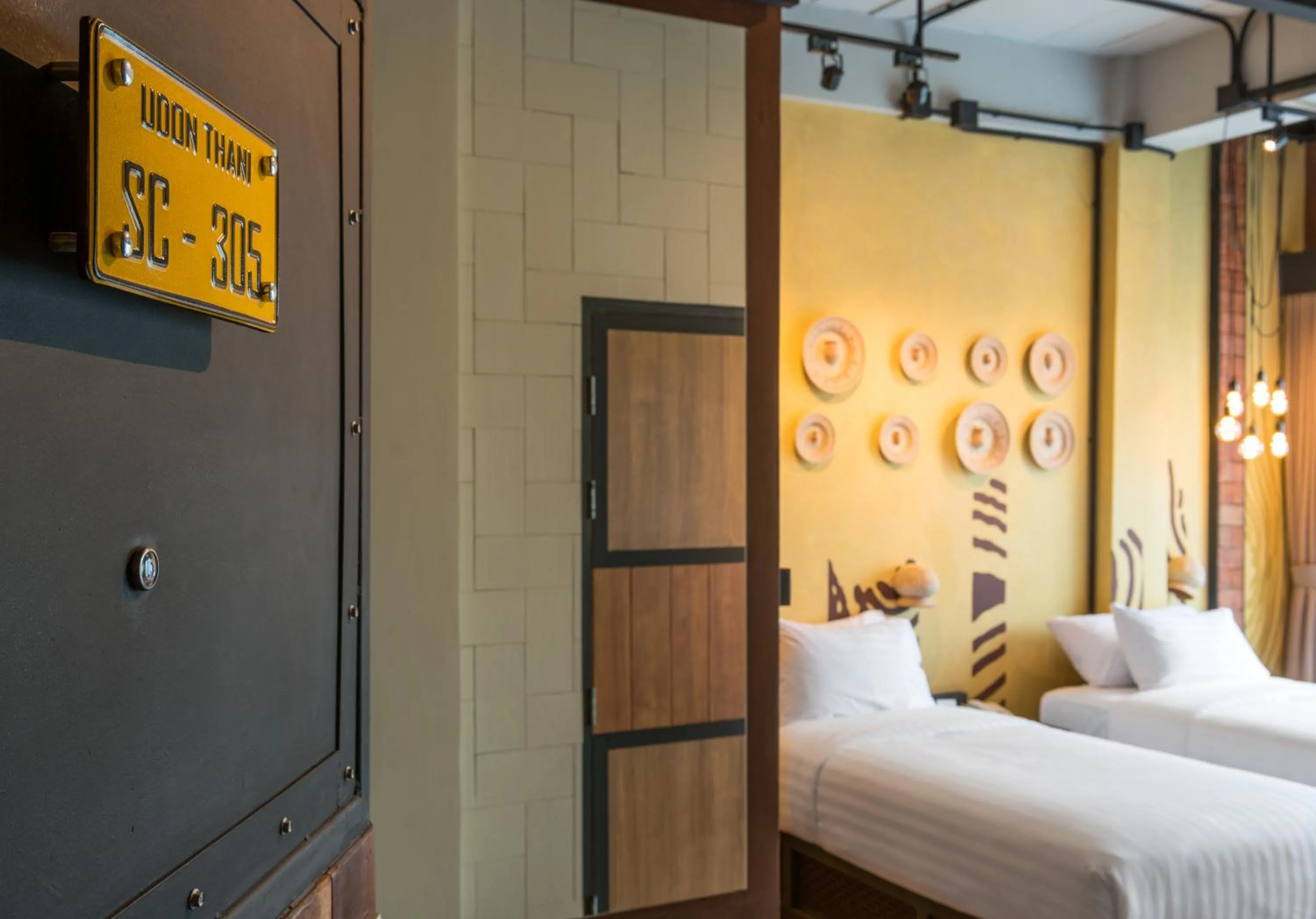 Bed in Sea Crest by Jomtien