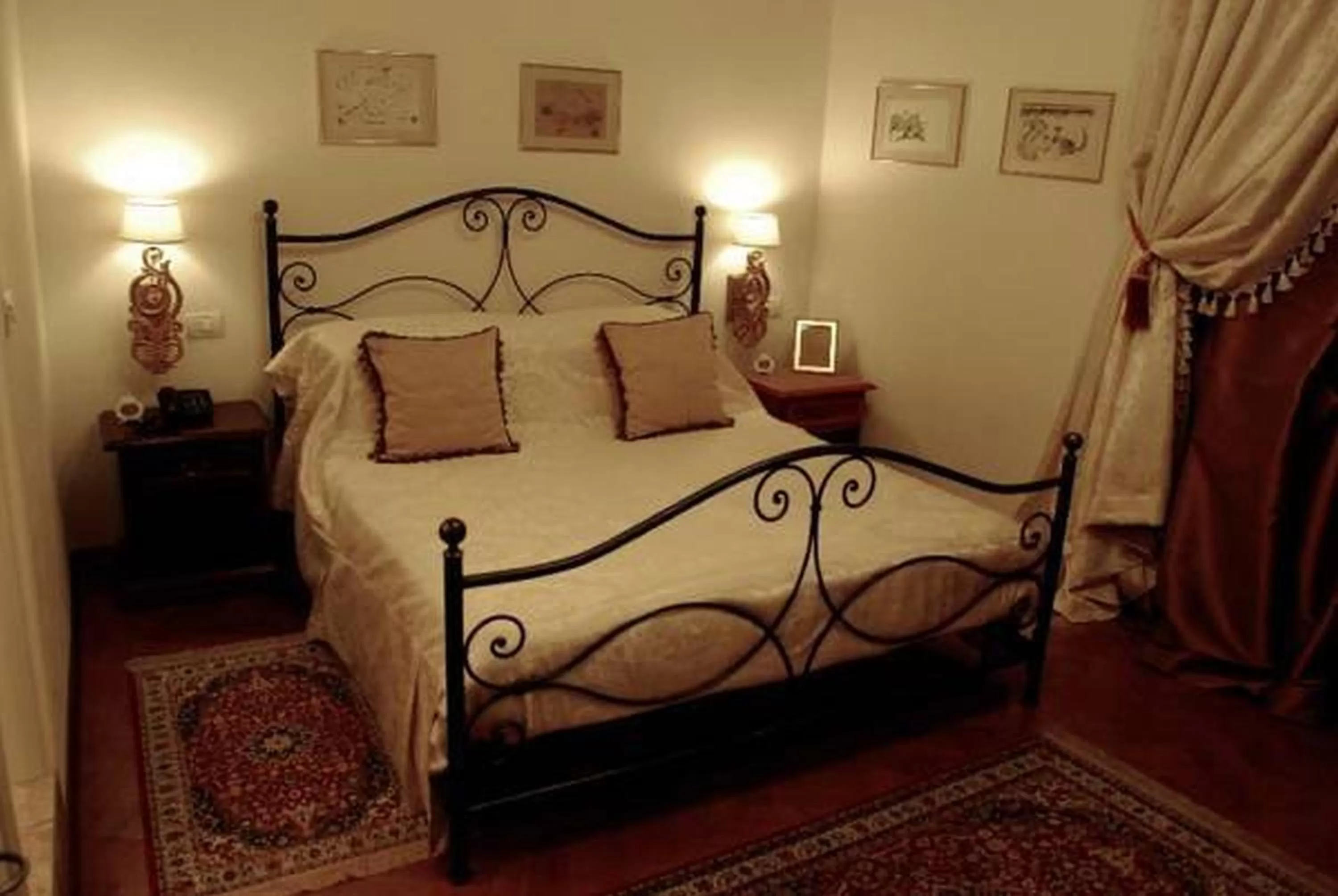 Grand Boutique Hotel