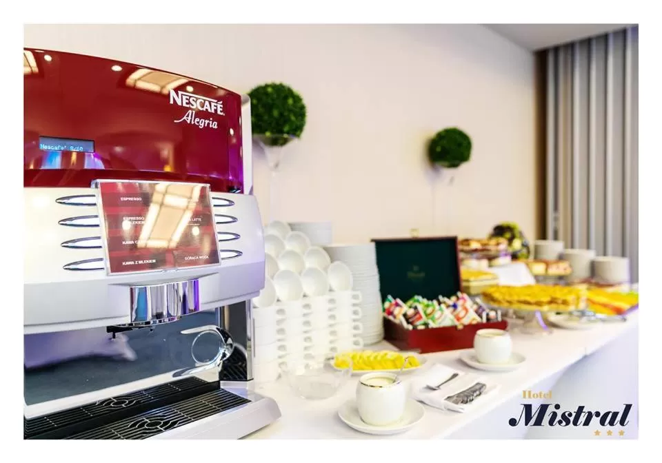 Breakfast in Hotel Mistral