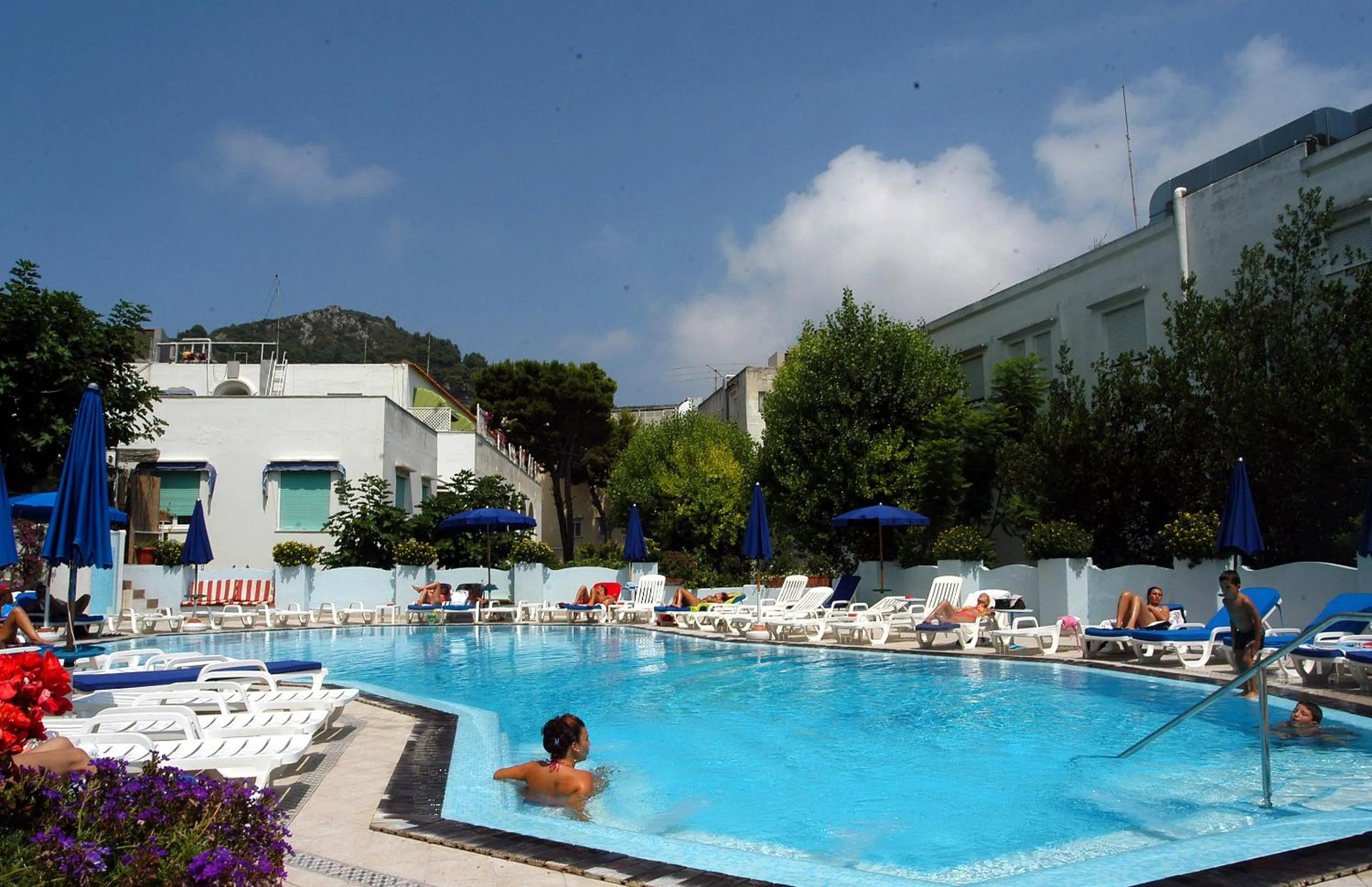 Swimming pool in Hotel San Felice