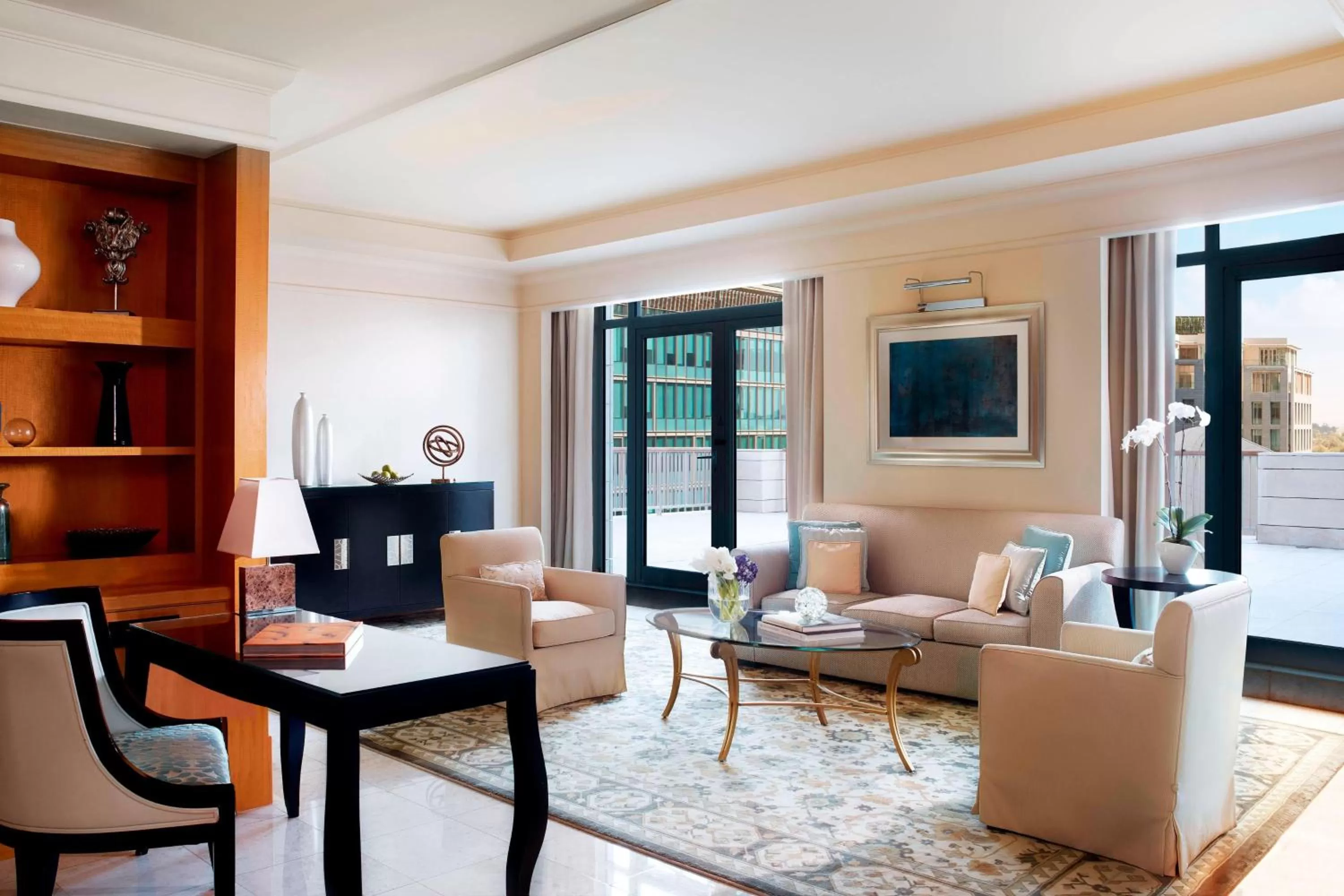 Living room in The Ritz-Carlton, Dubai International Financial Centre