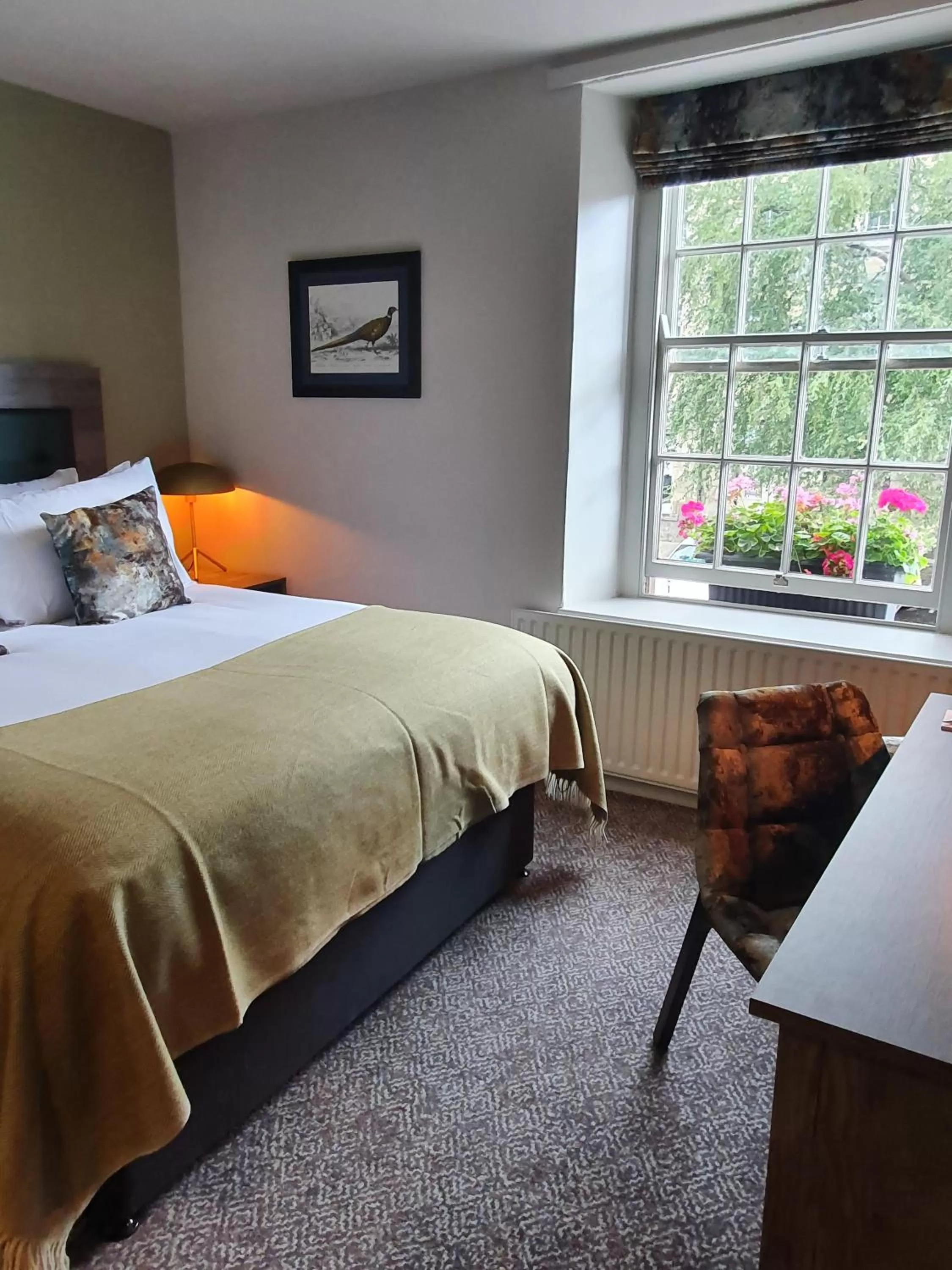 Bedroom, Bed in The Coach and Horses