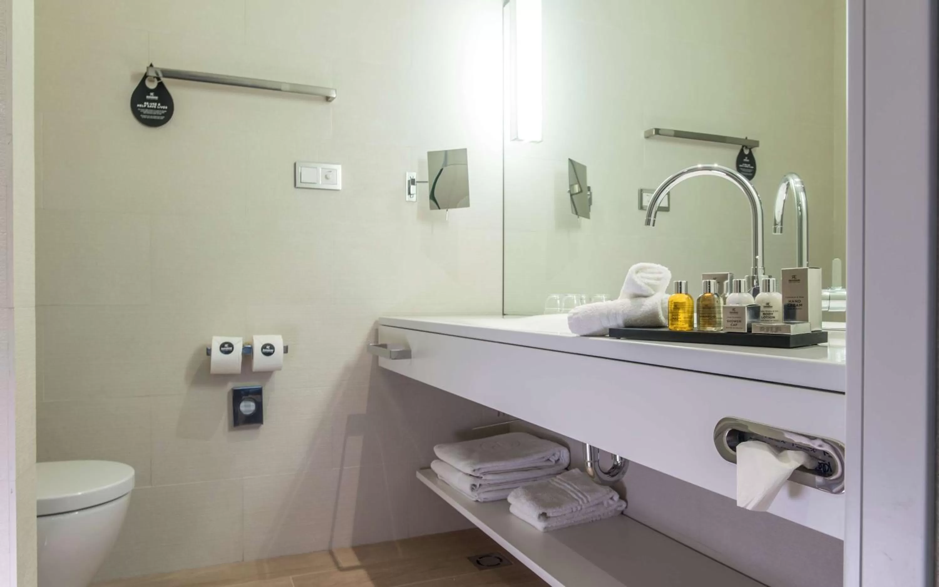 Bathroom in Radisson Collection Hotel, Old Mill Belgrade