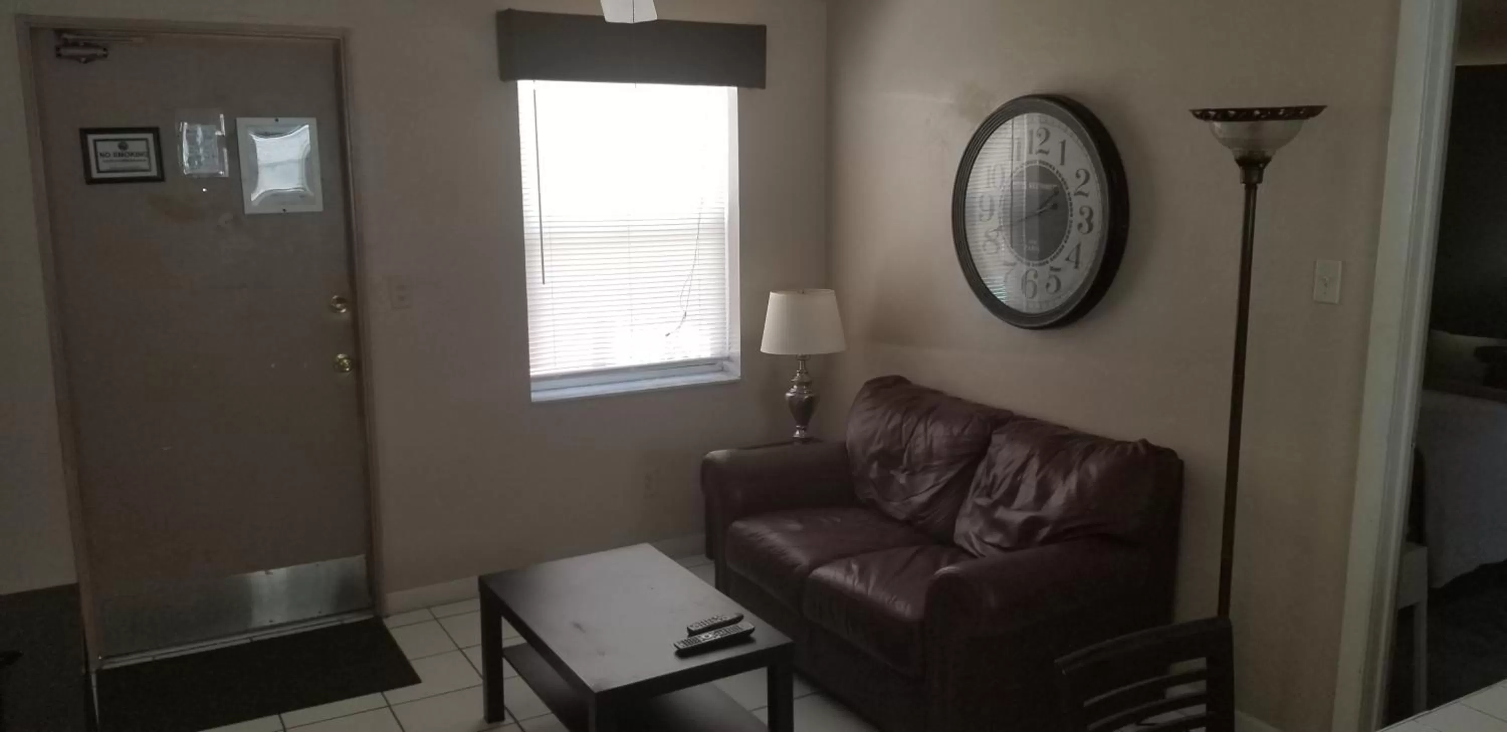 INN LEATHER GUEST HOUSE-GAY MALE ONLY