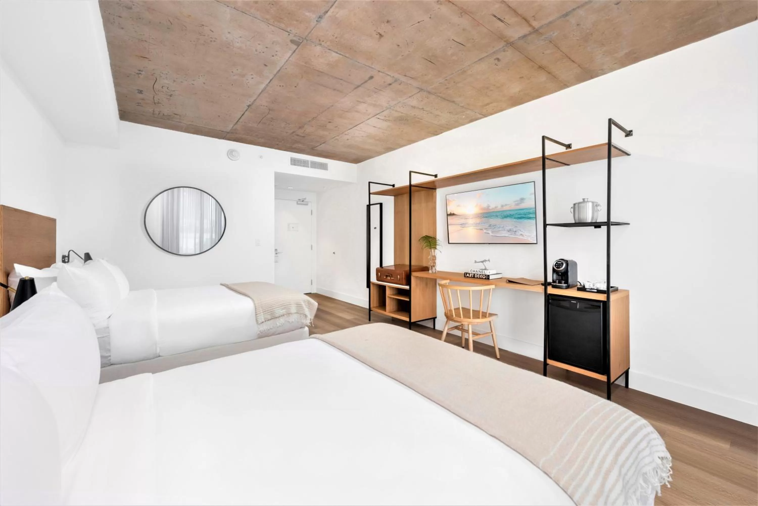 Bed in Urbanica Fifth