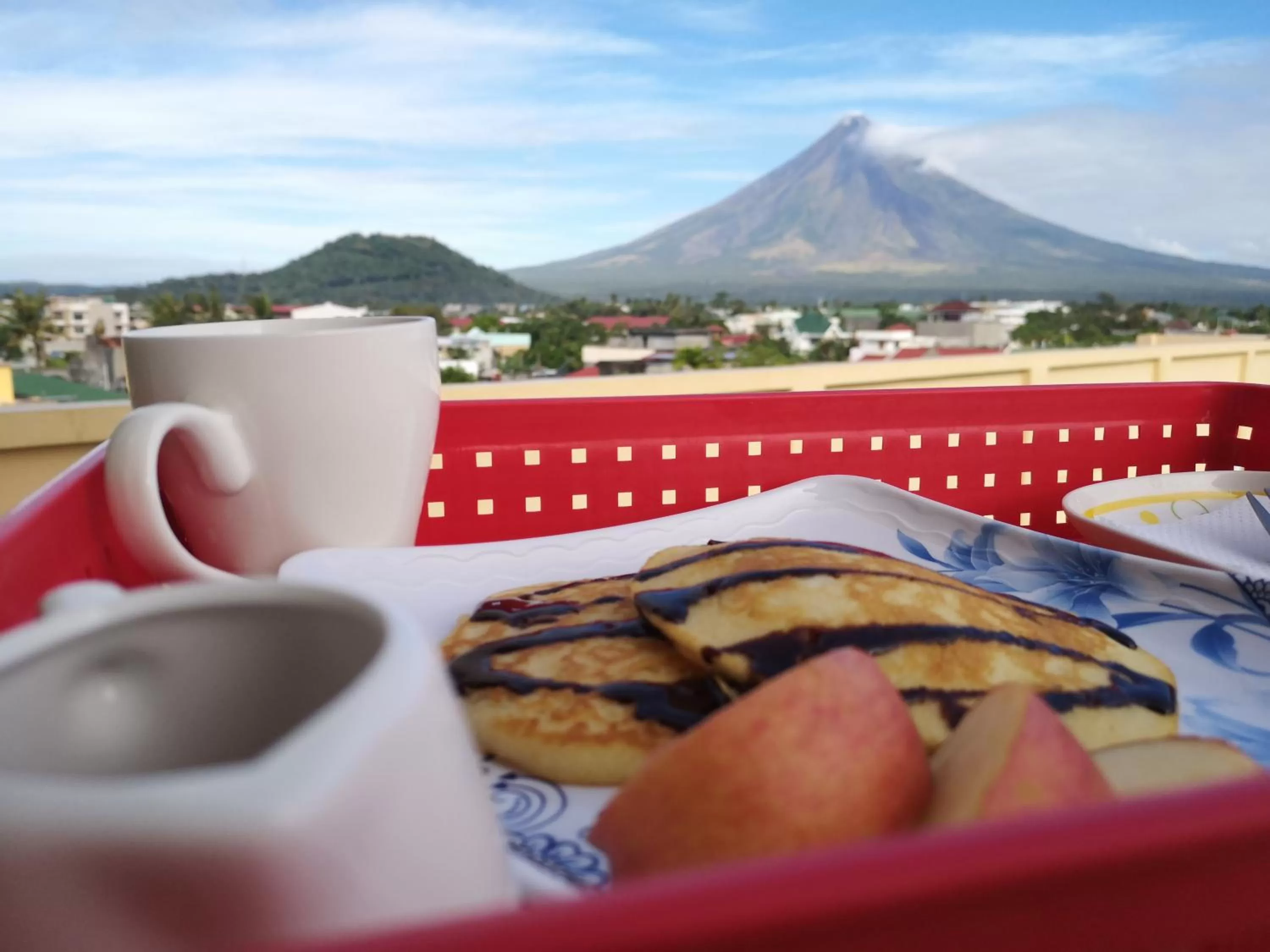 Food and drinks in JDL Residences Hostel