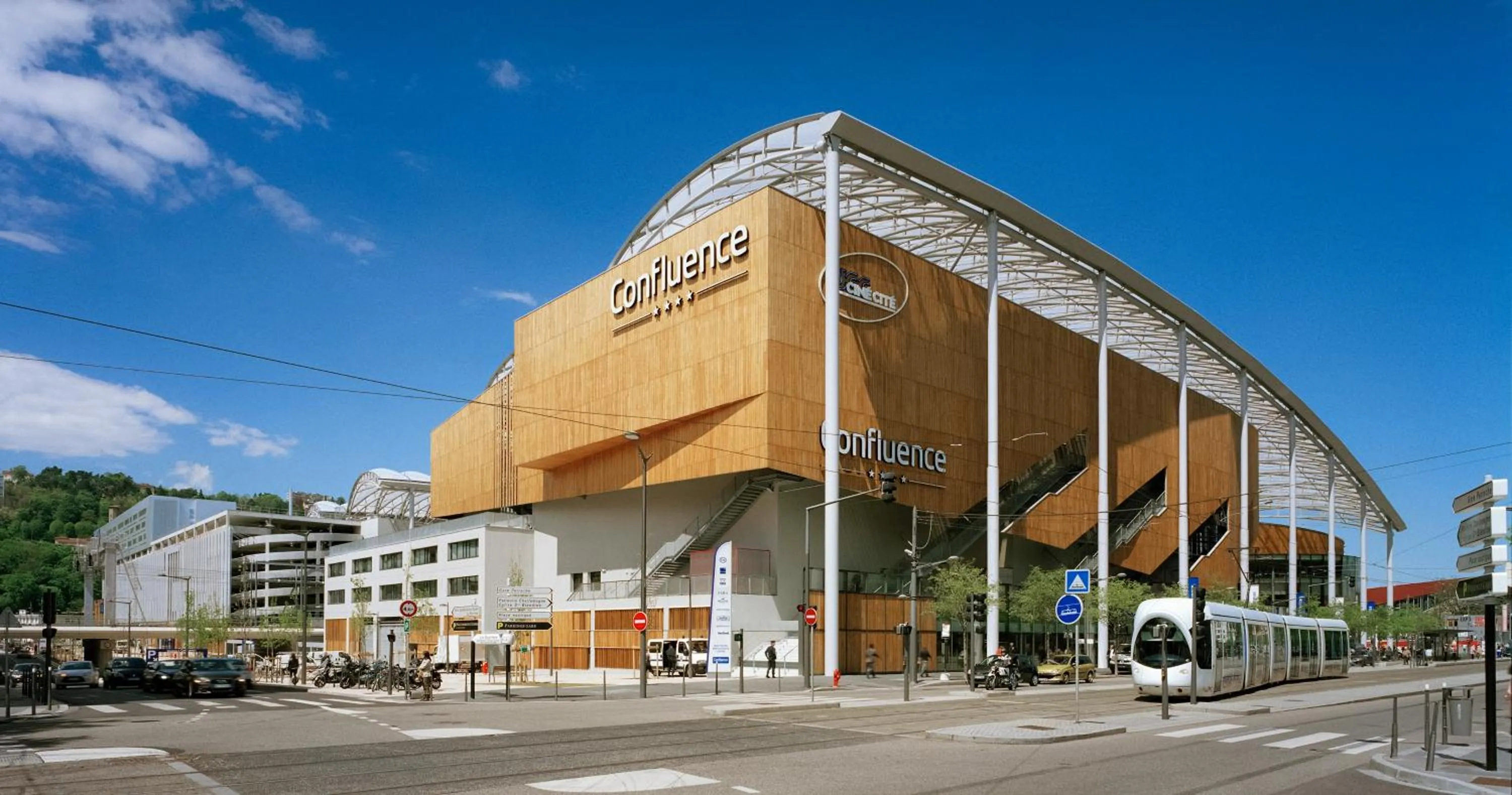 Area and facilities in ibis budget Lyon Centre Confluence