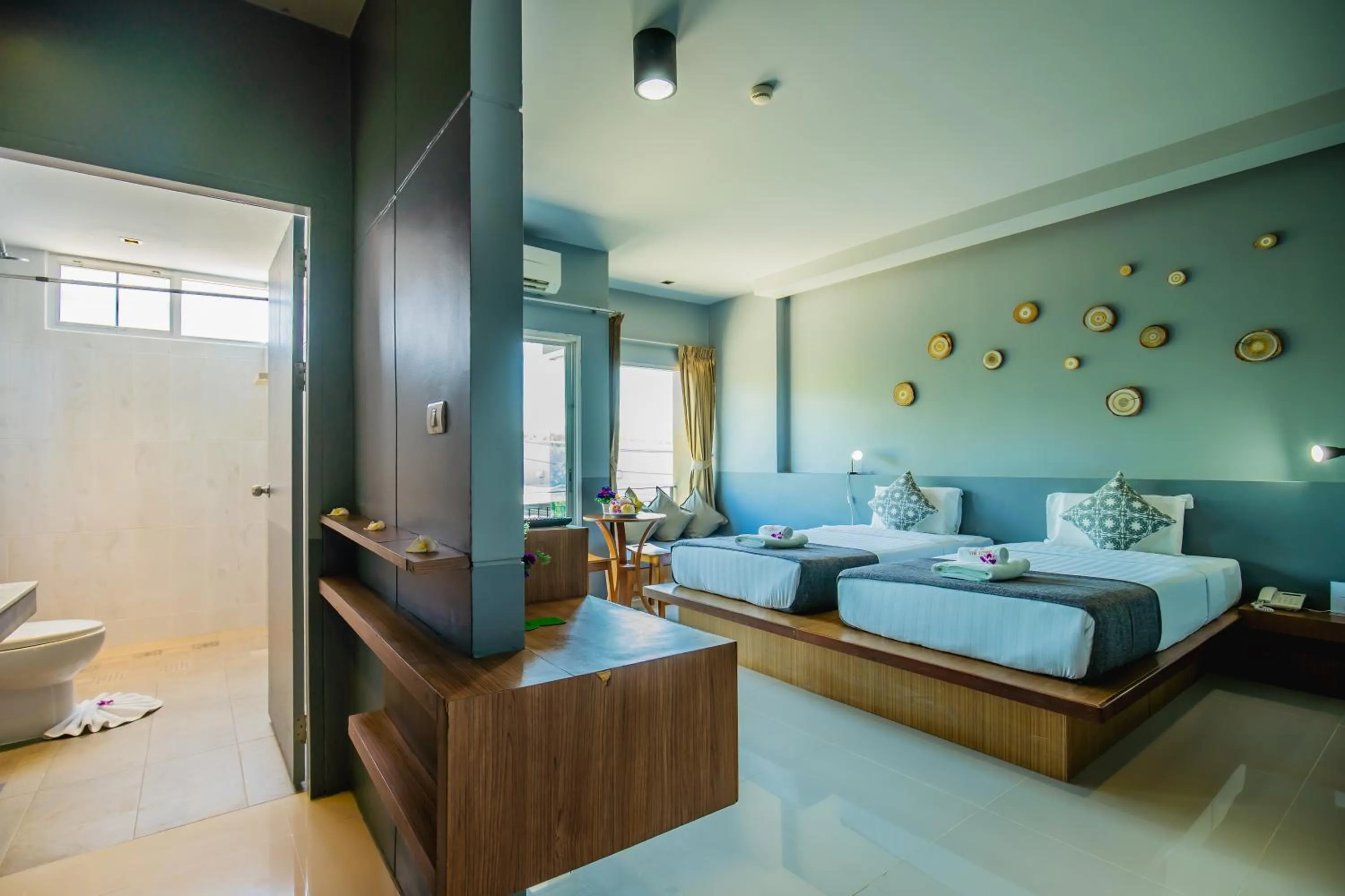 Photo of the whole room, Bed in The Rubber Hotel Phuket