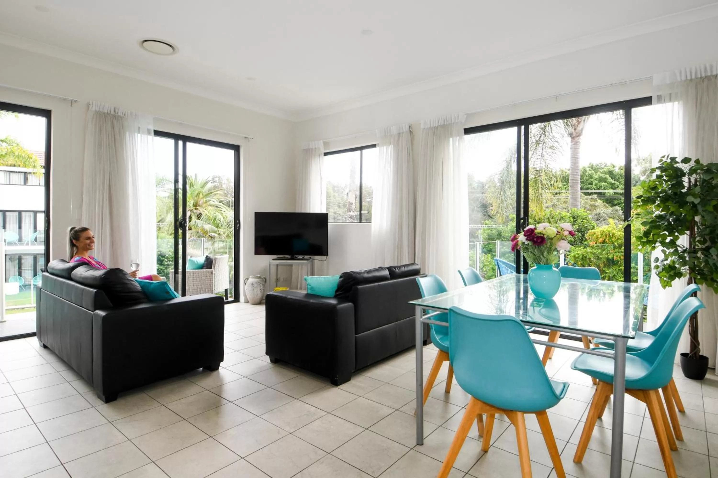 Living room in Terrigal Pacific Coastal Retreat