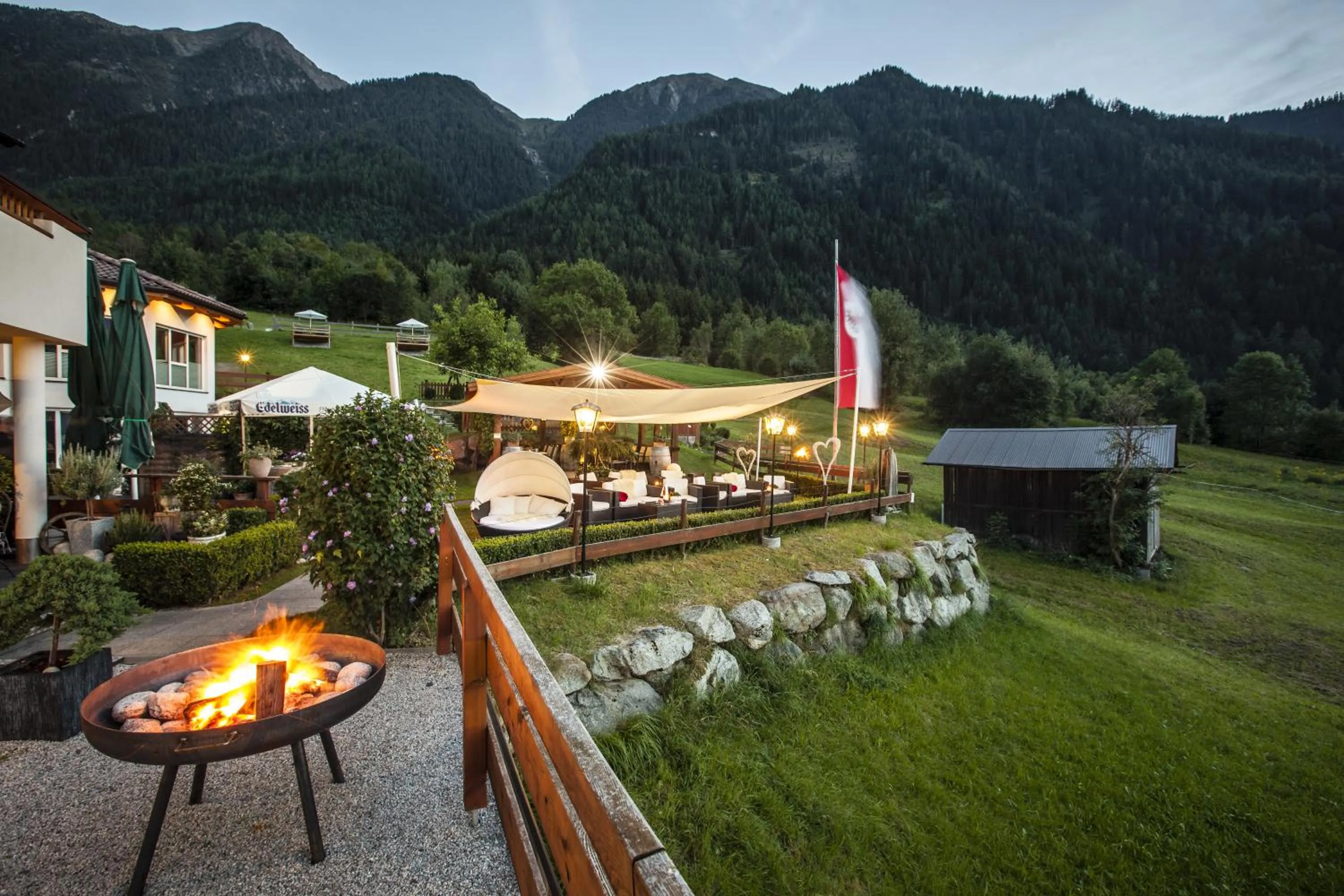 Patio in Aktiv Panoramahotel Daniel