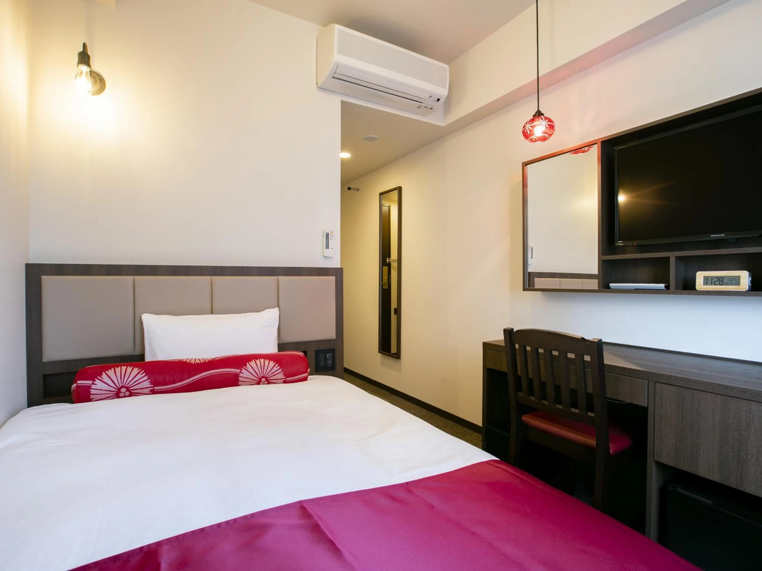 Standard Single Room - Non-Smoking in Hotel Wing International Select Ikebukuro